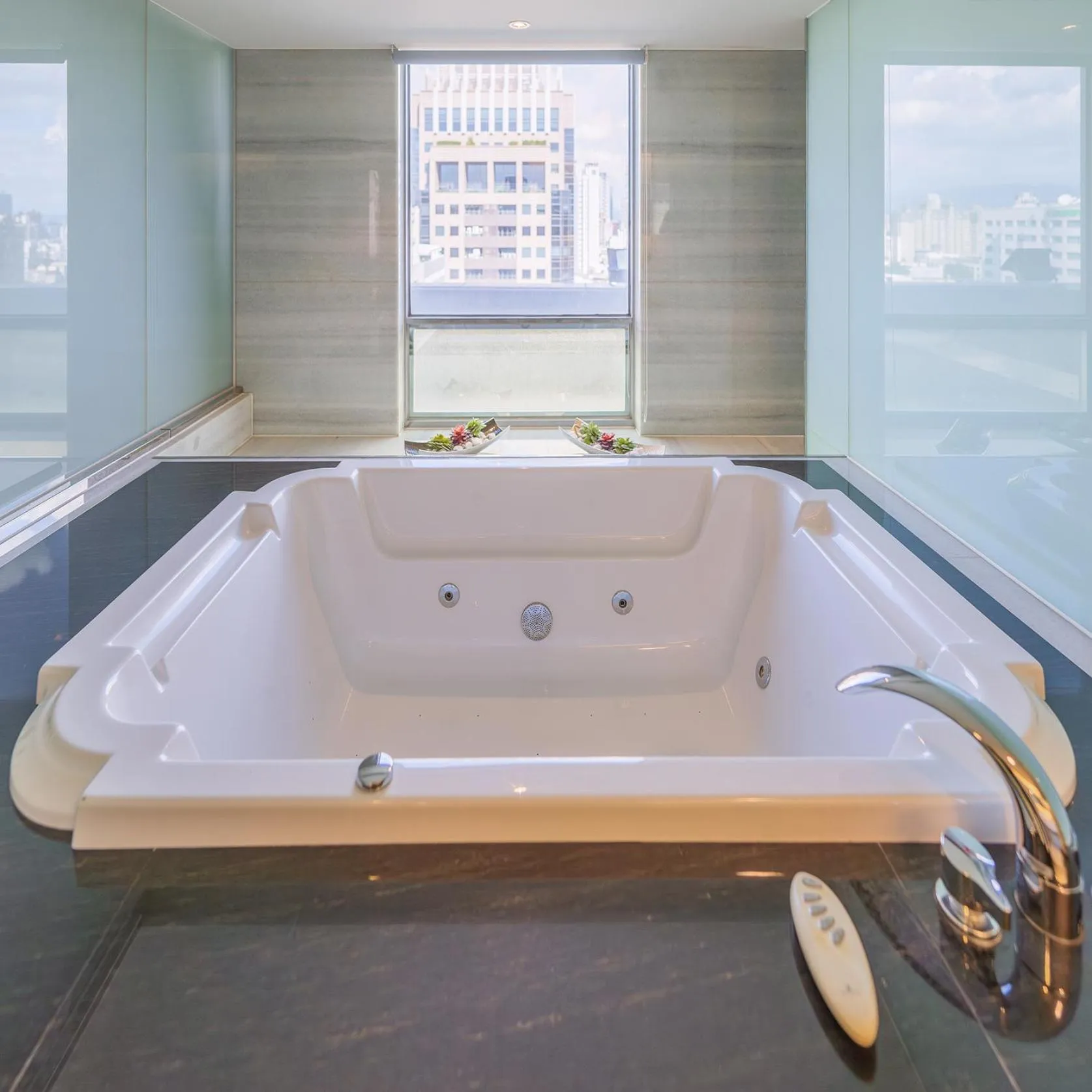 Bath in Tempus Hotel