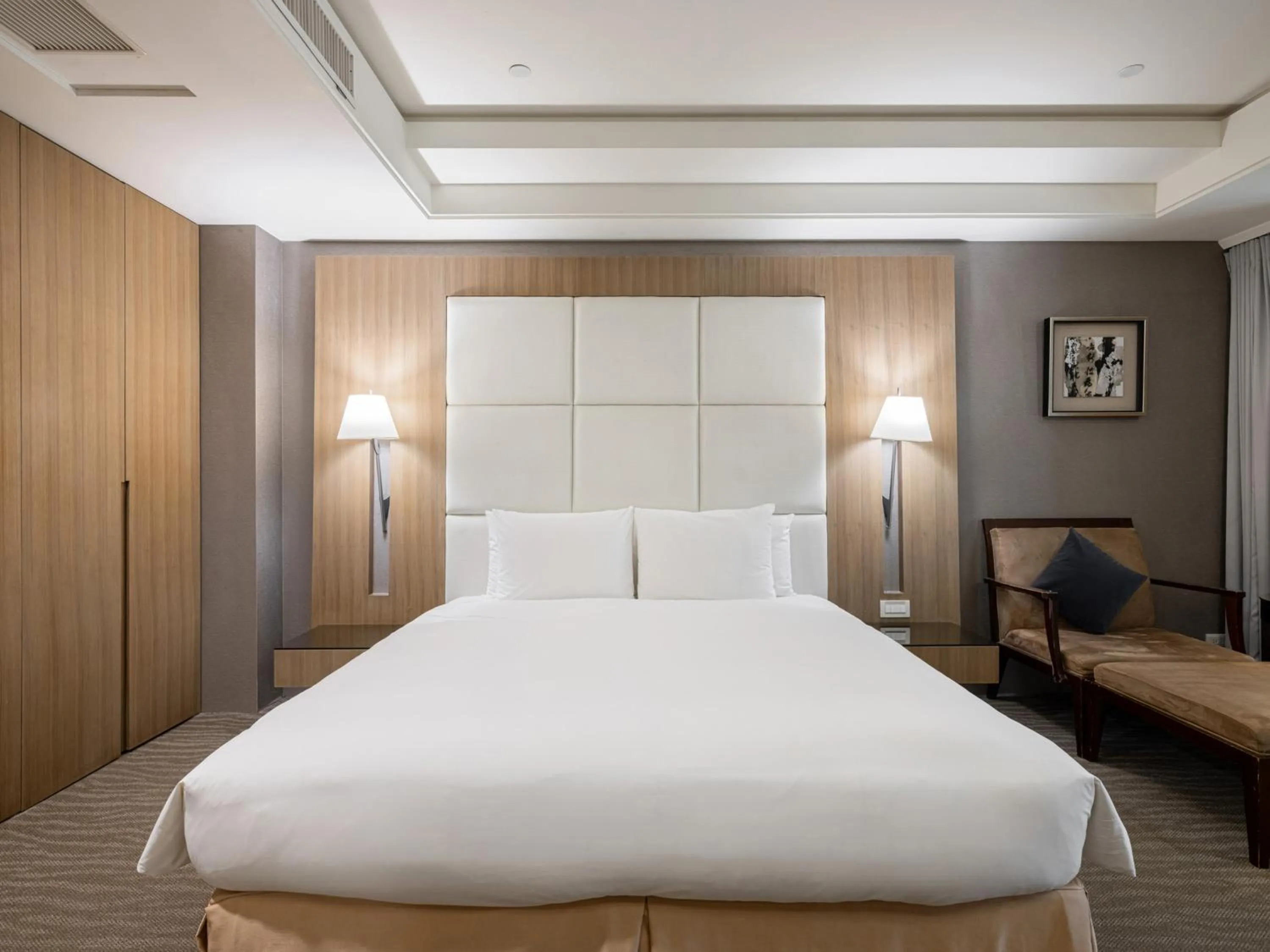 bunk bed, Bed in Tempus Hotel