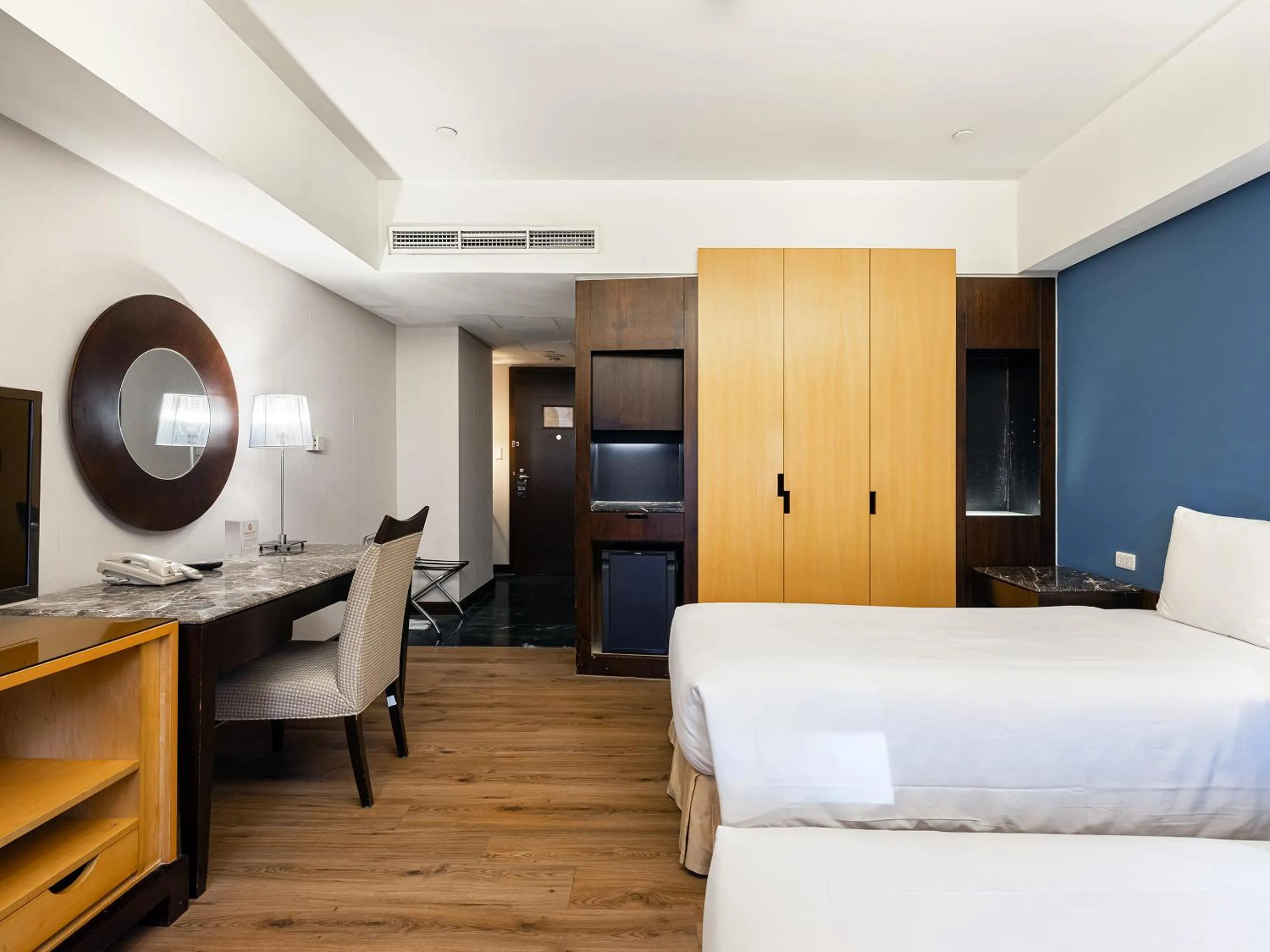 Photo of the whole room, Bed in Tempus Hotel