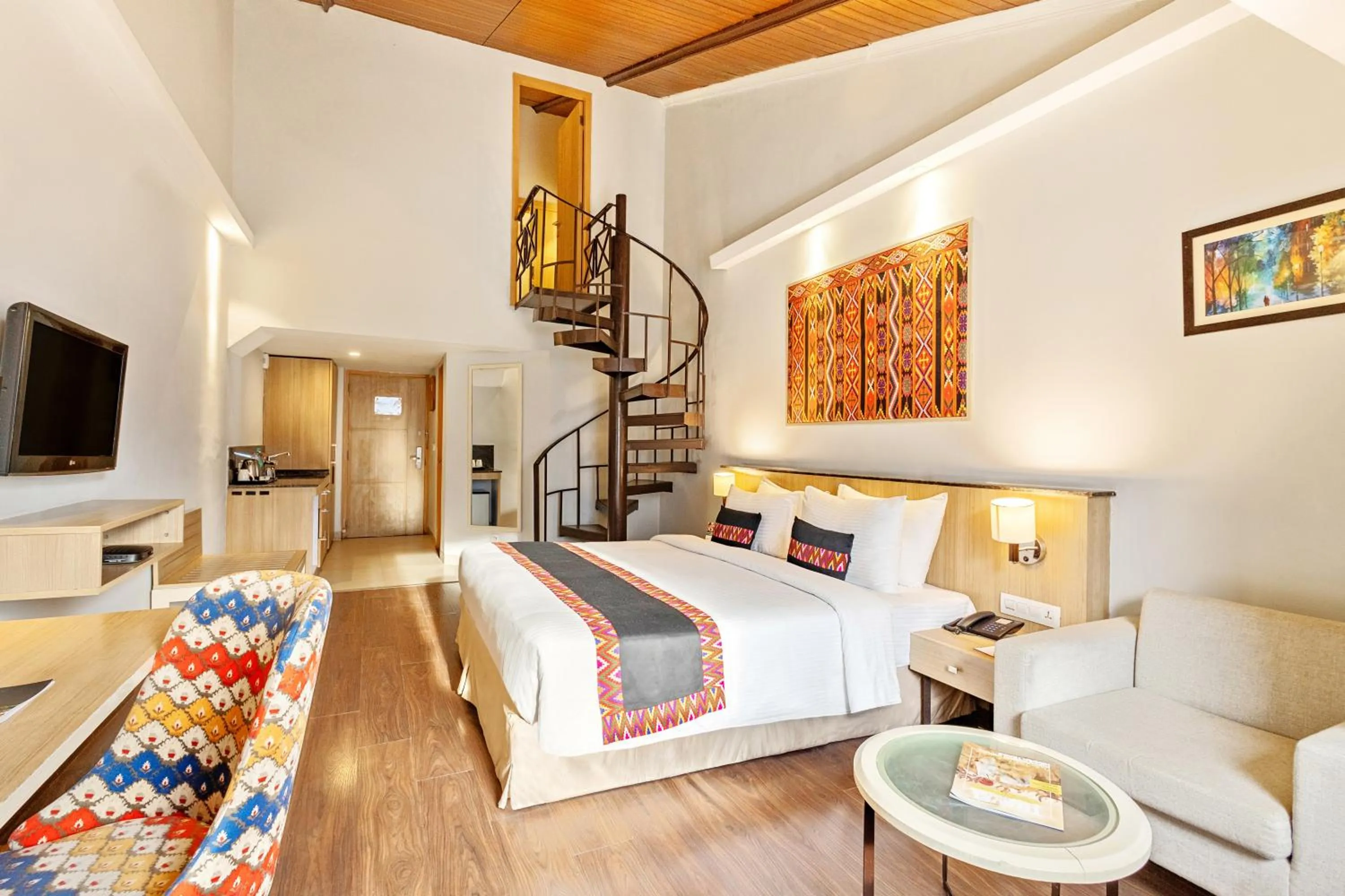 Bedroom, Bed in Sterling Manali