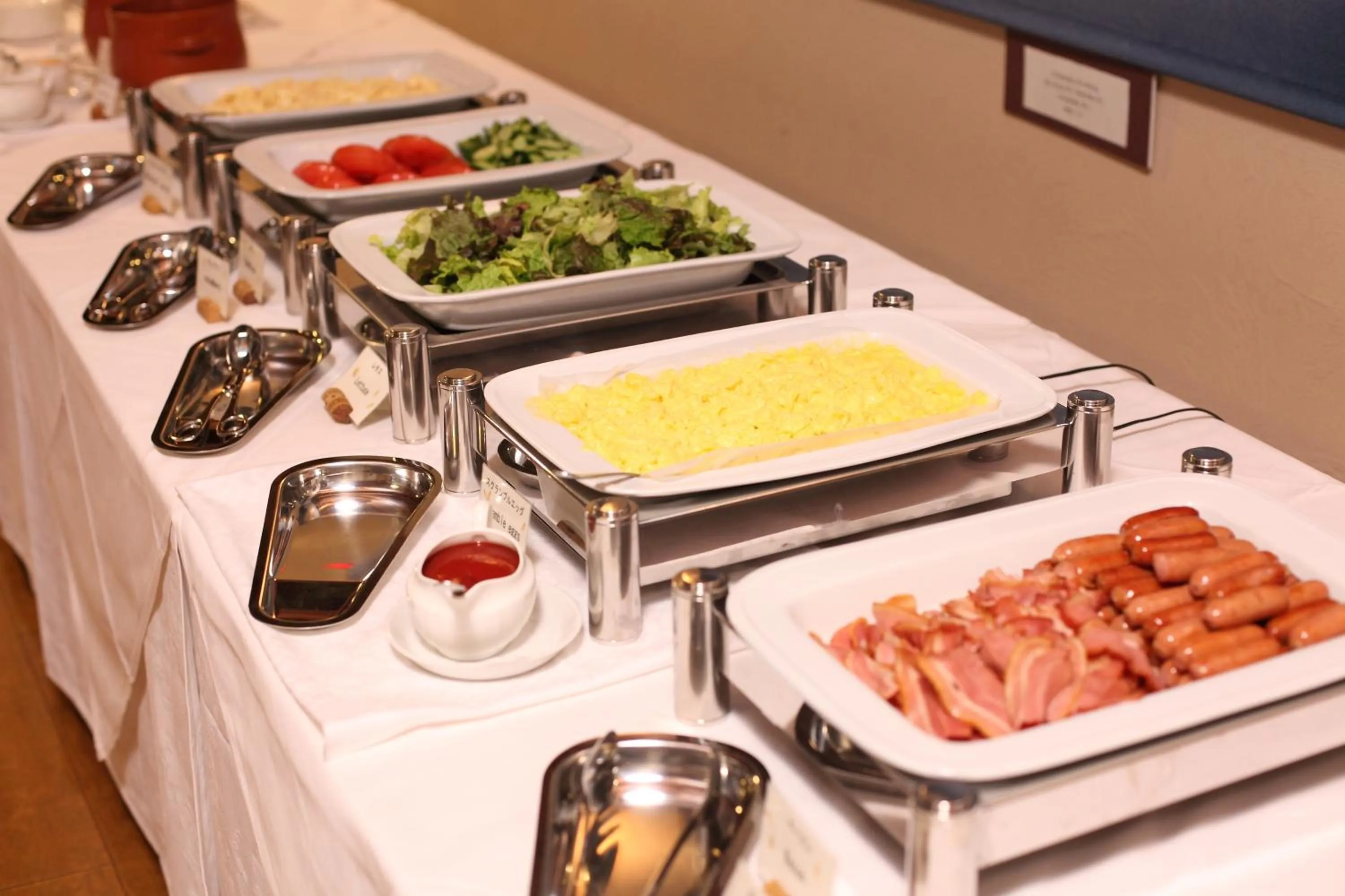 Buffet breakfast in TOYOTA Shirakawa-Go Eco-Institute