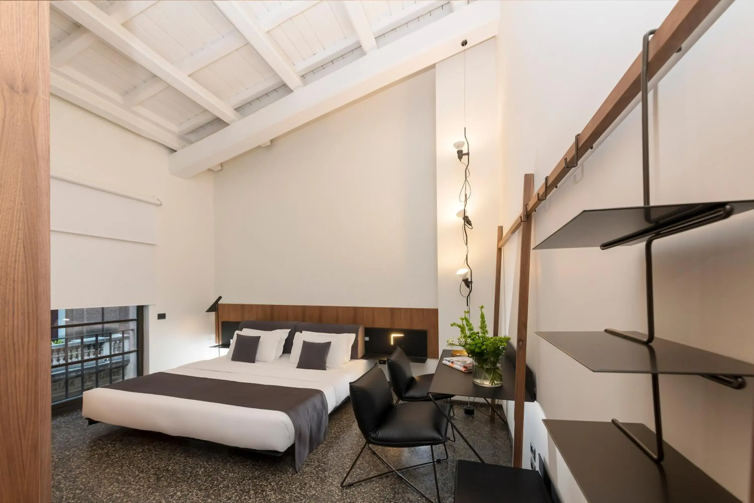 Photo of the whole room, Bed in Hotel Royal Bissolati Photo of the whole room, Bed in Hotel Royal Bissolati