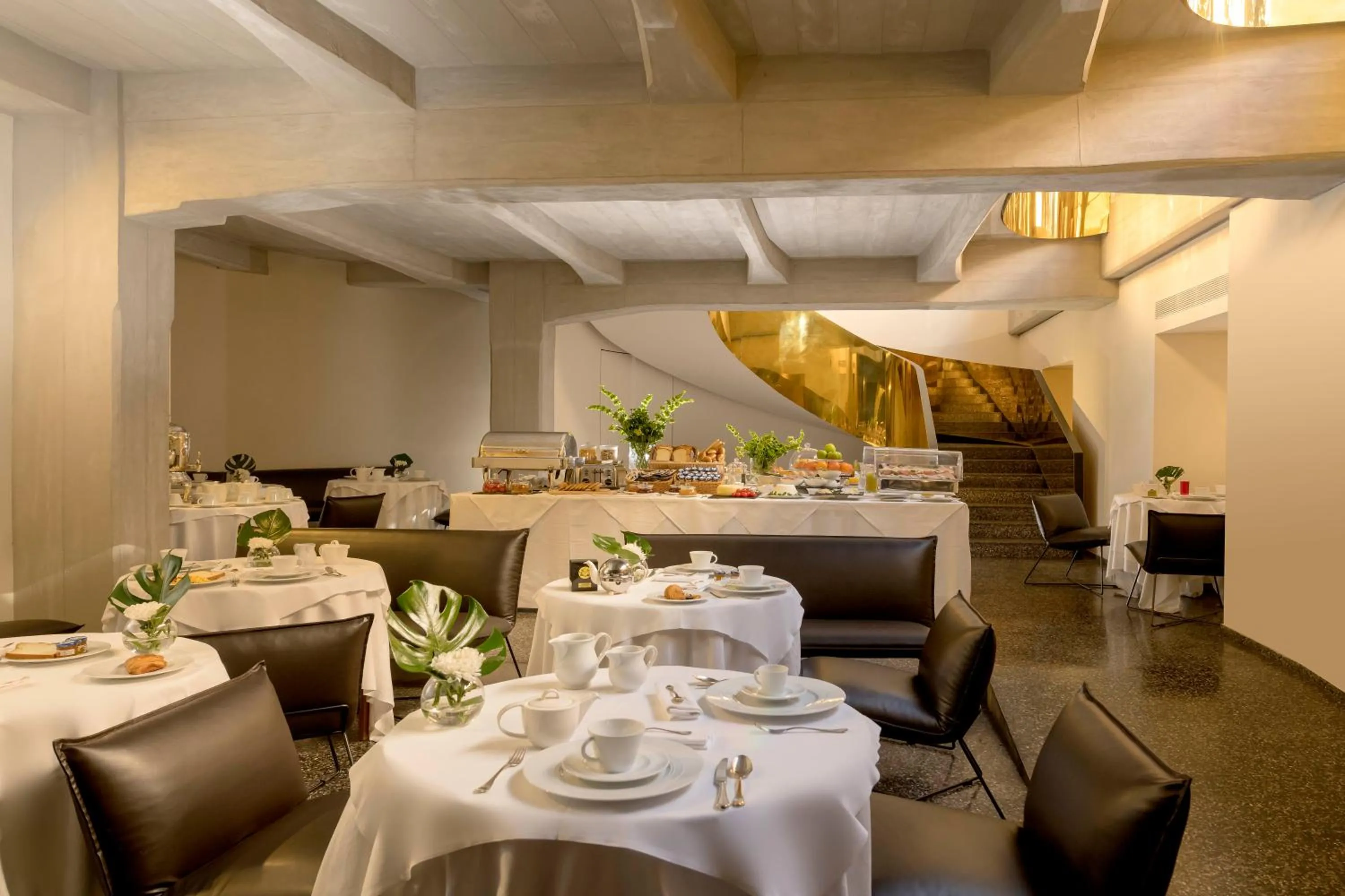 Buffet breakfast in Hotel Royal Bissolati