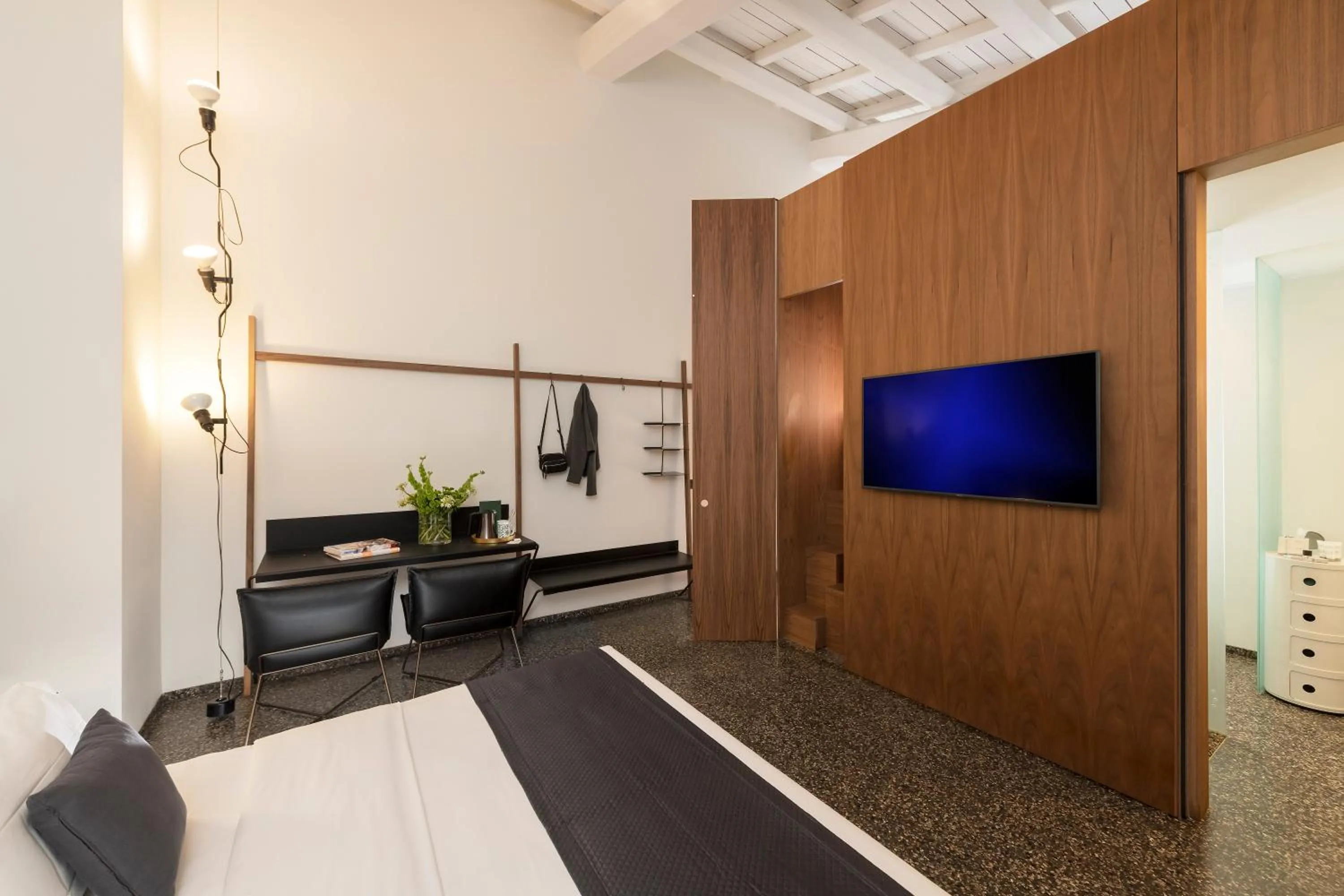 Photo of the whole room, Bed in Hotel Royal Bissolati