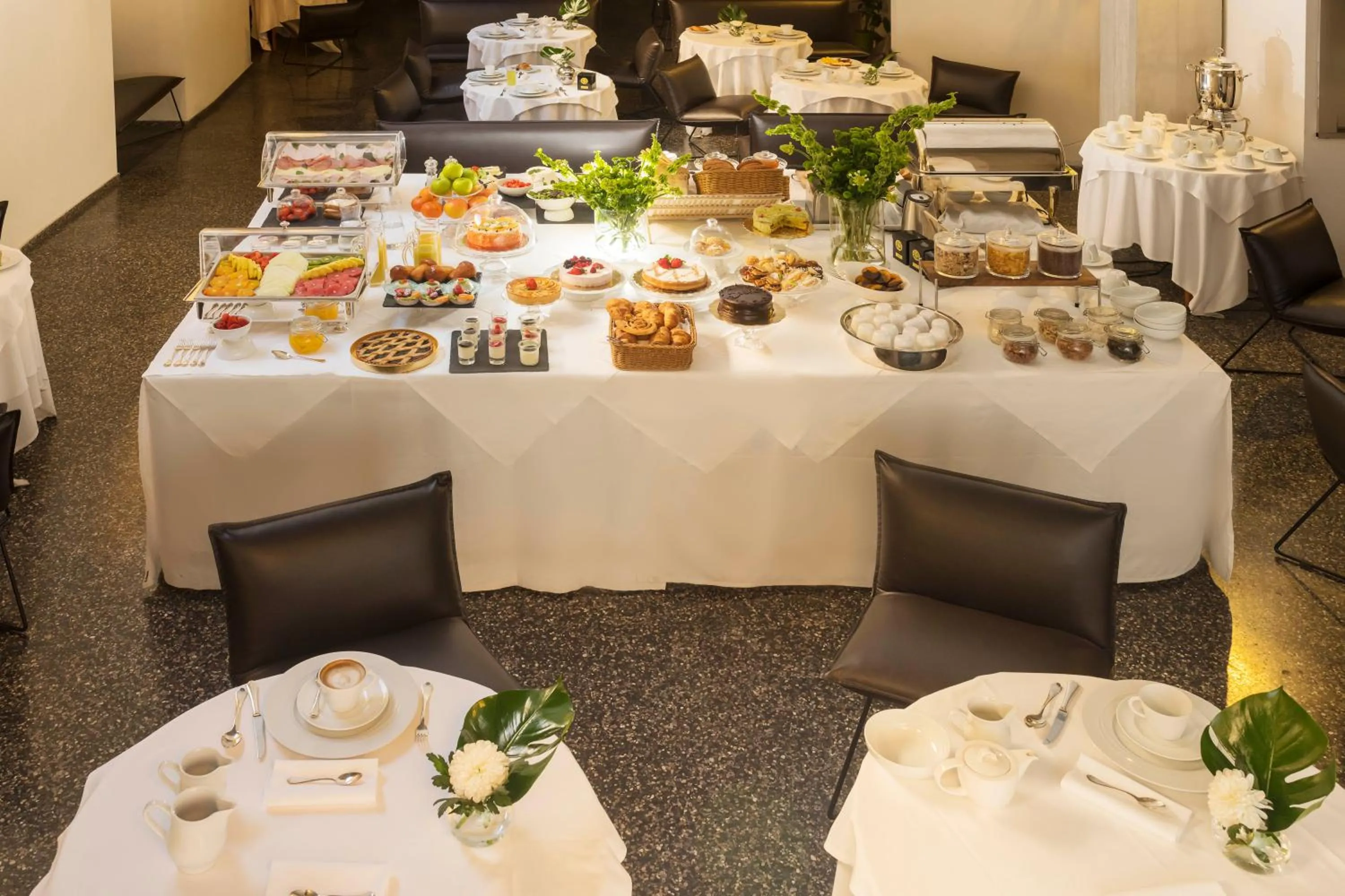 Breakfast in Hotel Royal Bissolati