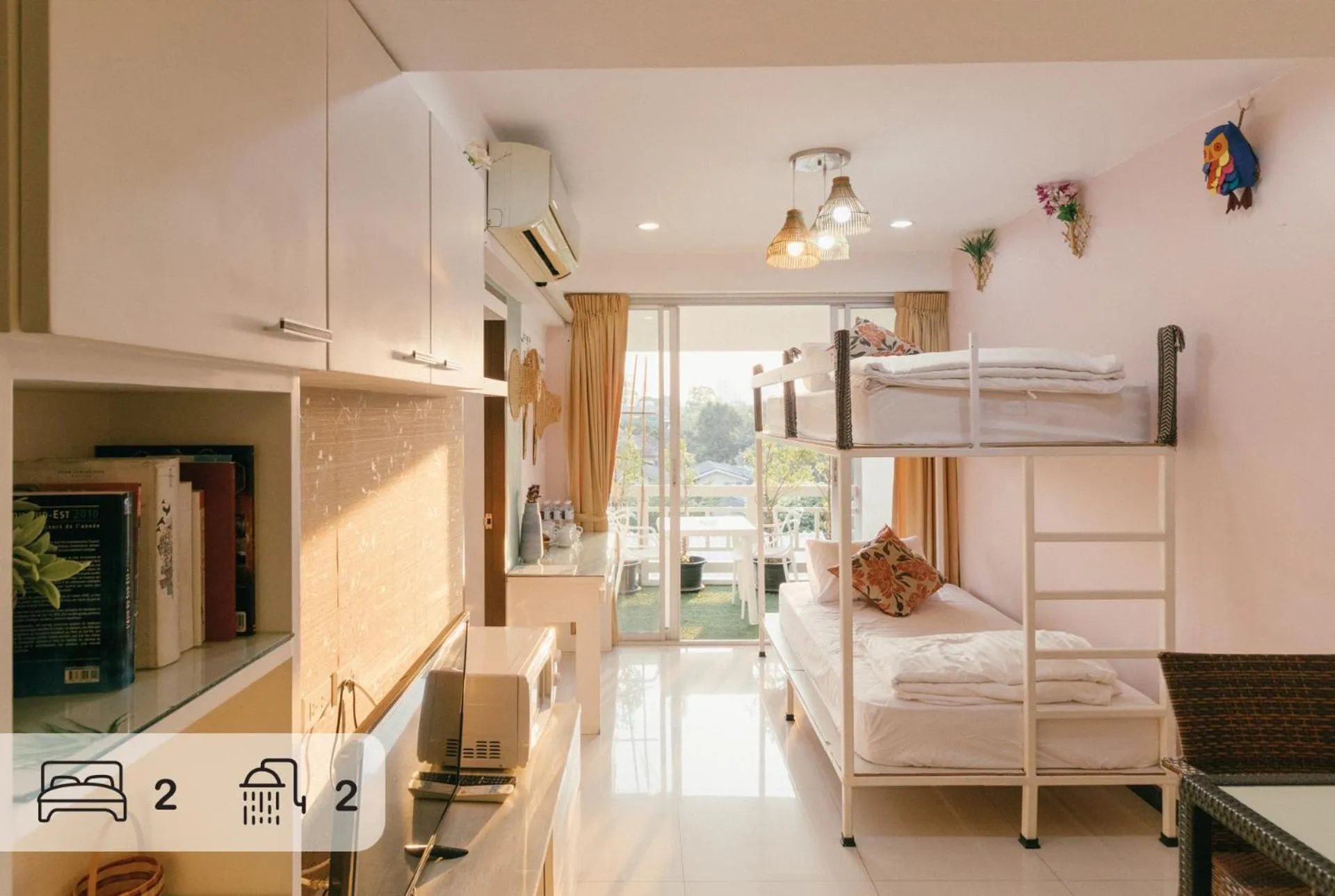 Bedroom, Bed in Baan Sabai Rama IV Apartment