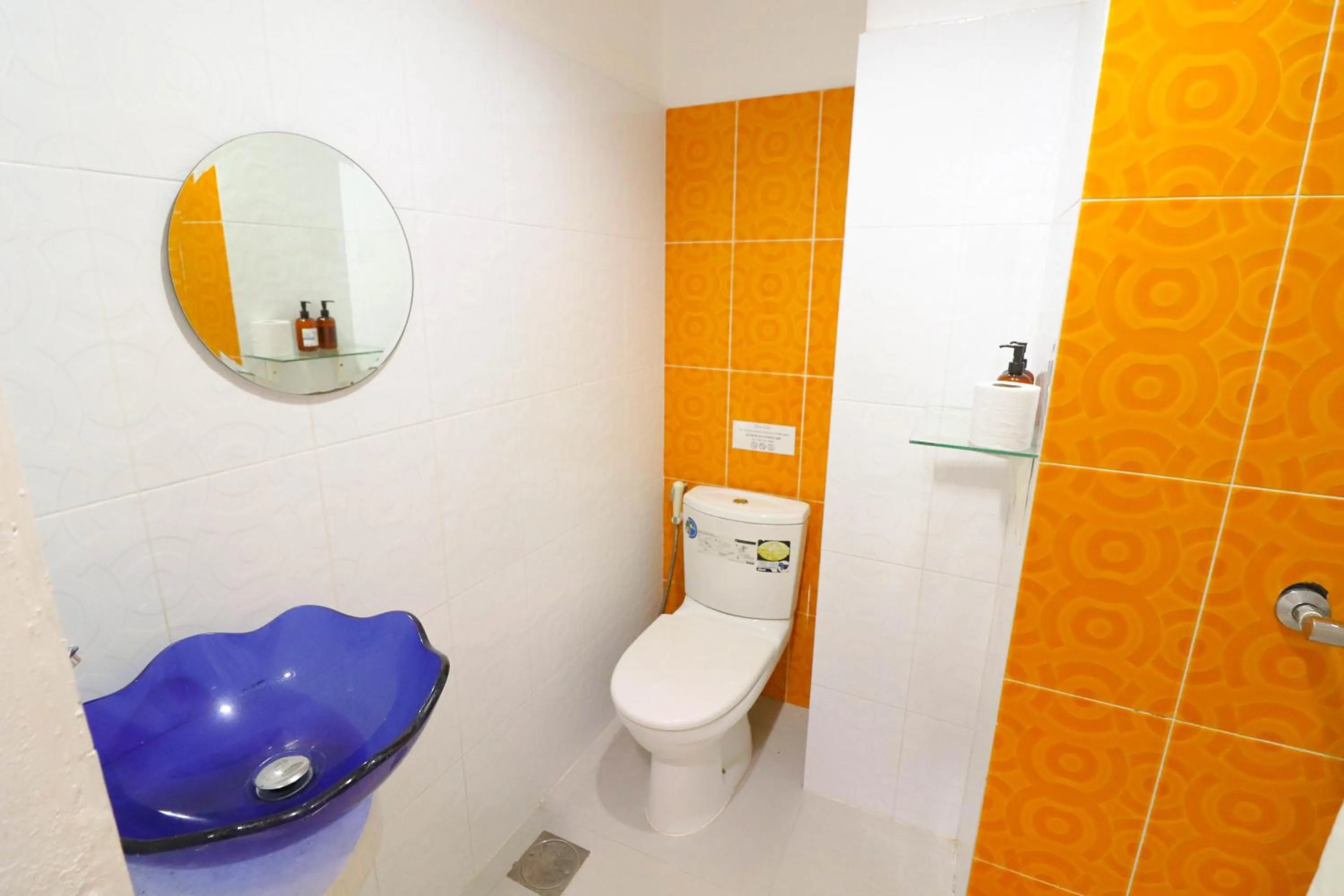 Bathroom in Baan Sabai Rama IV Apartment