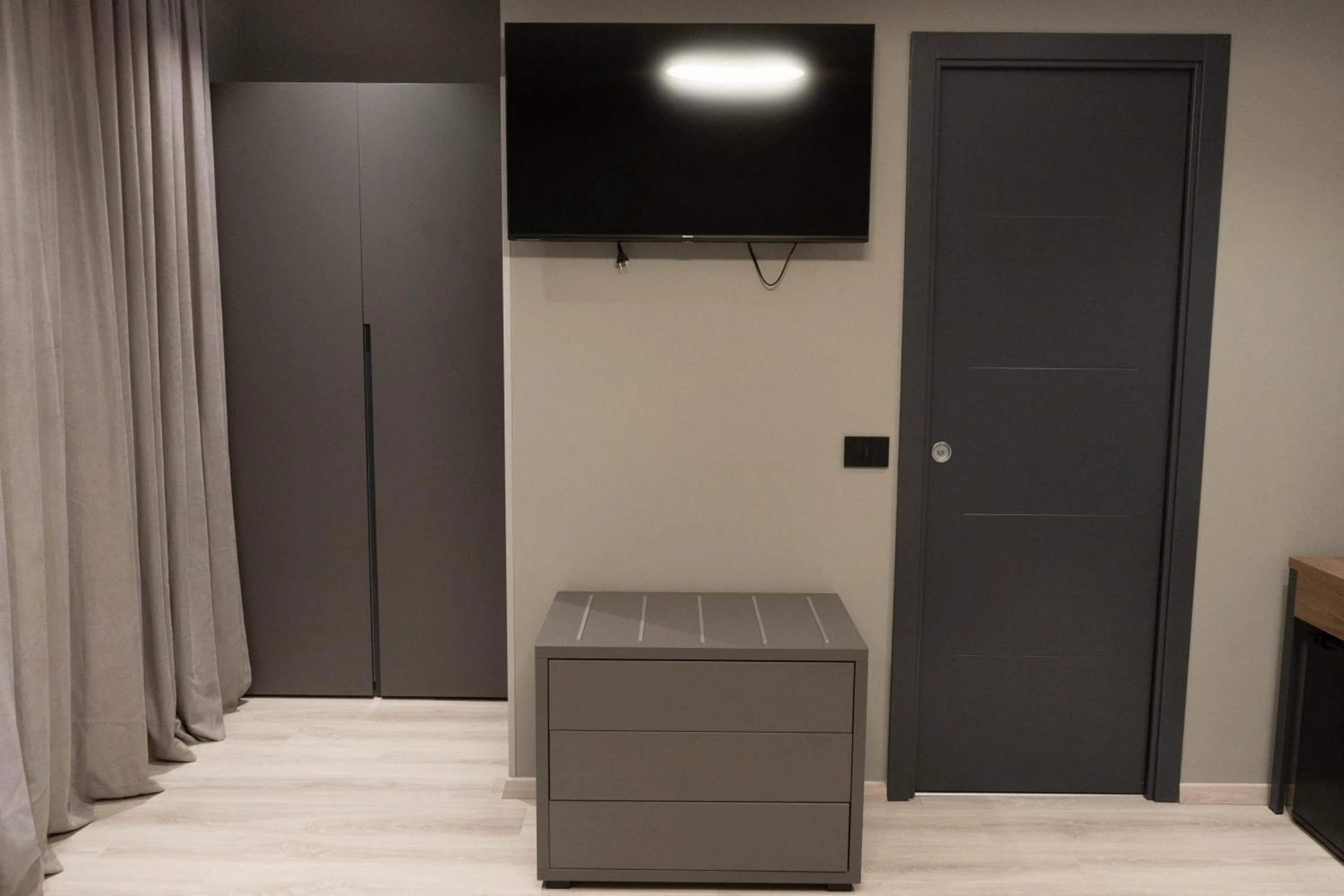 TV and multimedia in Hotel Graziella