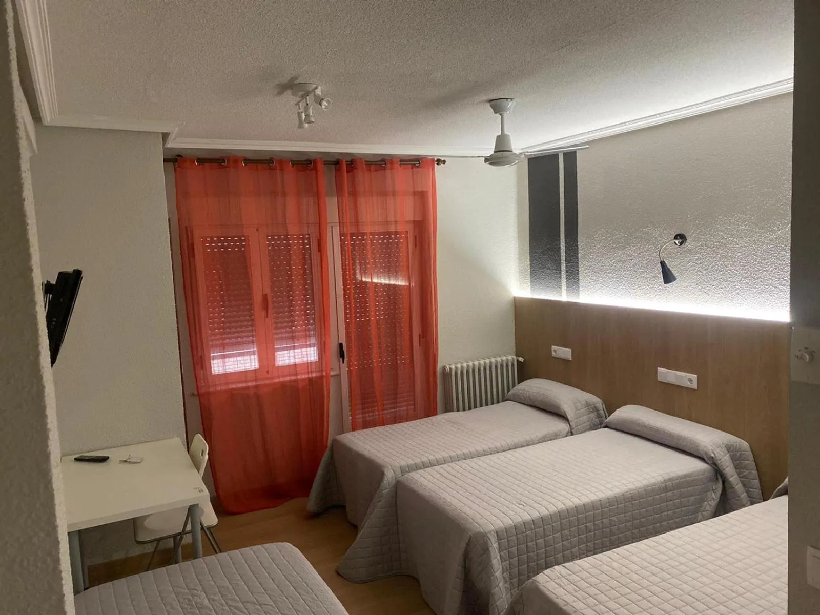 Bed in Hostal Uría