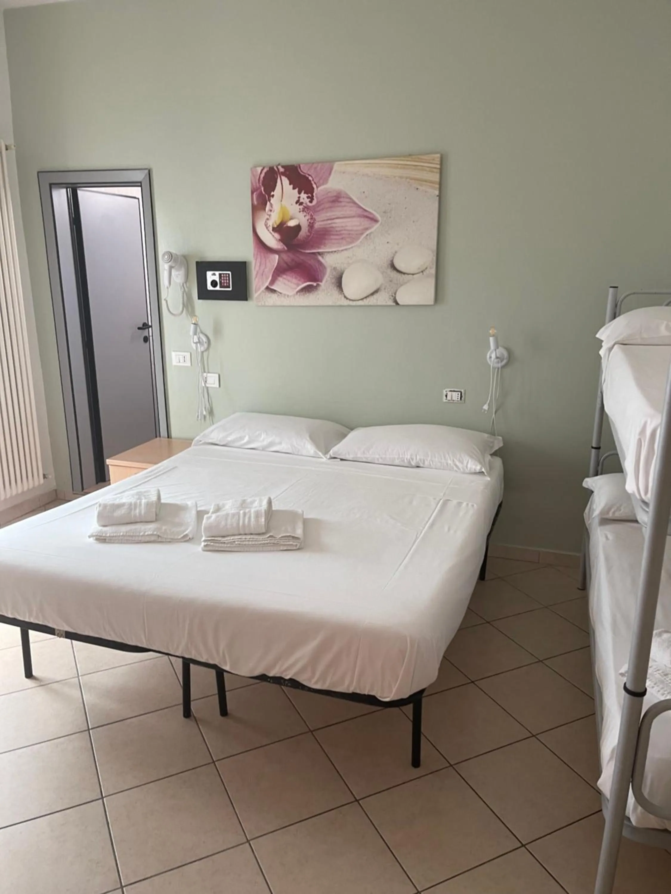 Bed in Residence Siesta