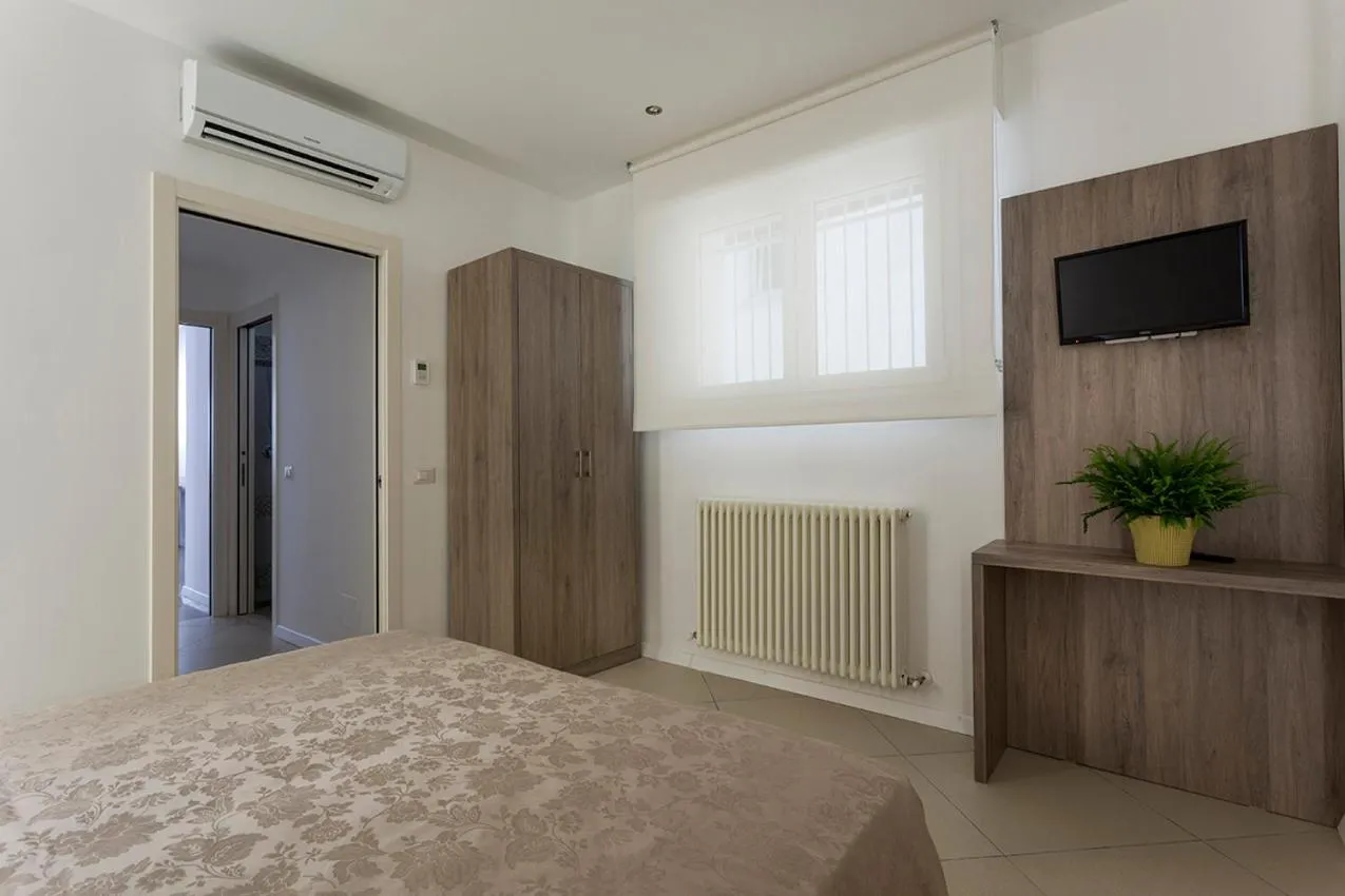 Bed in Residence Perla