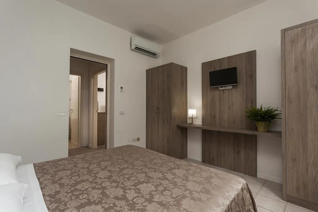 Bed in Residence Perla