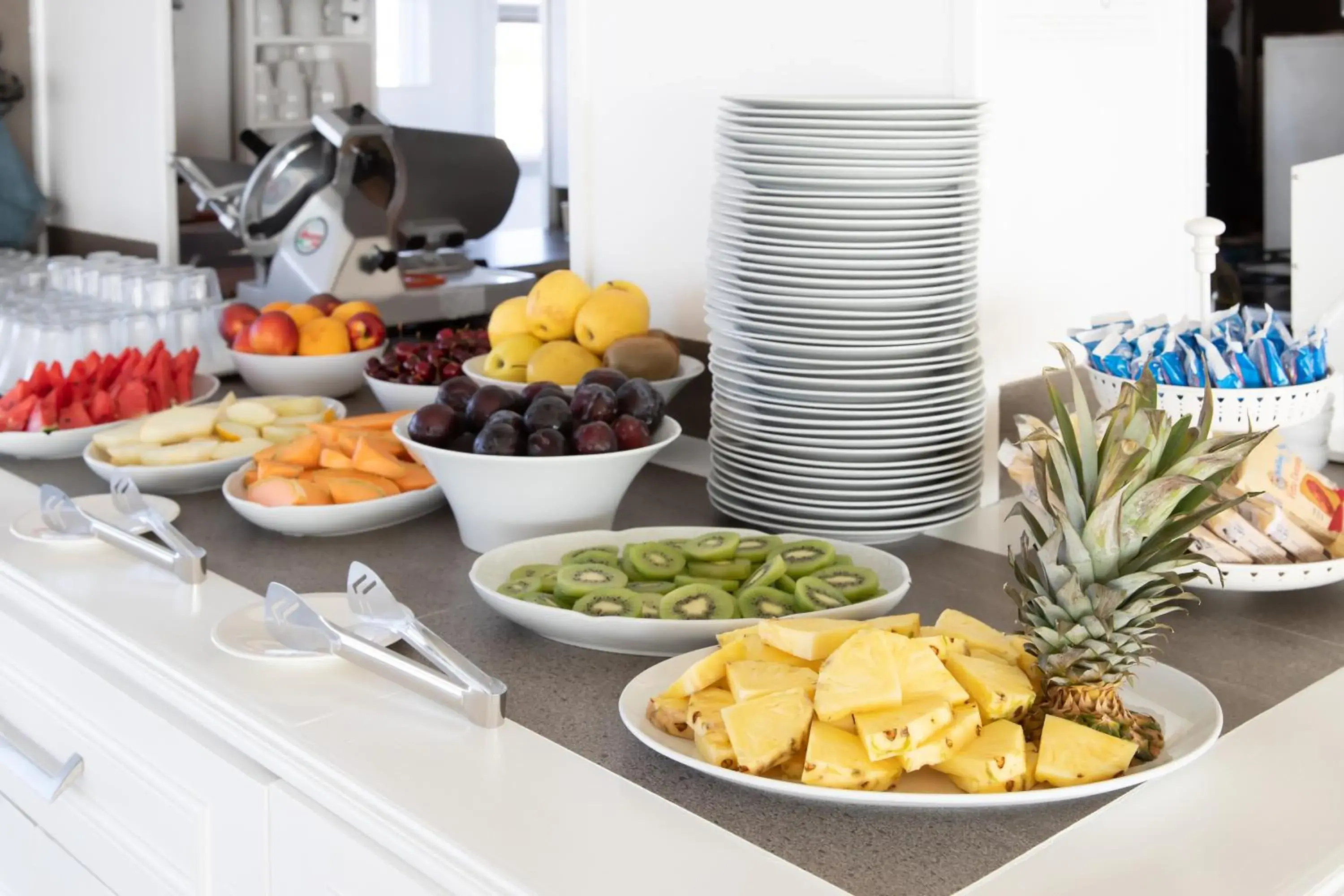 Breakfast in Bianco Riccio Suite Hotel Breakfast in Bianco Riccio Suite Hotel