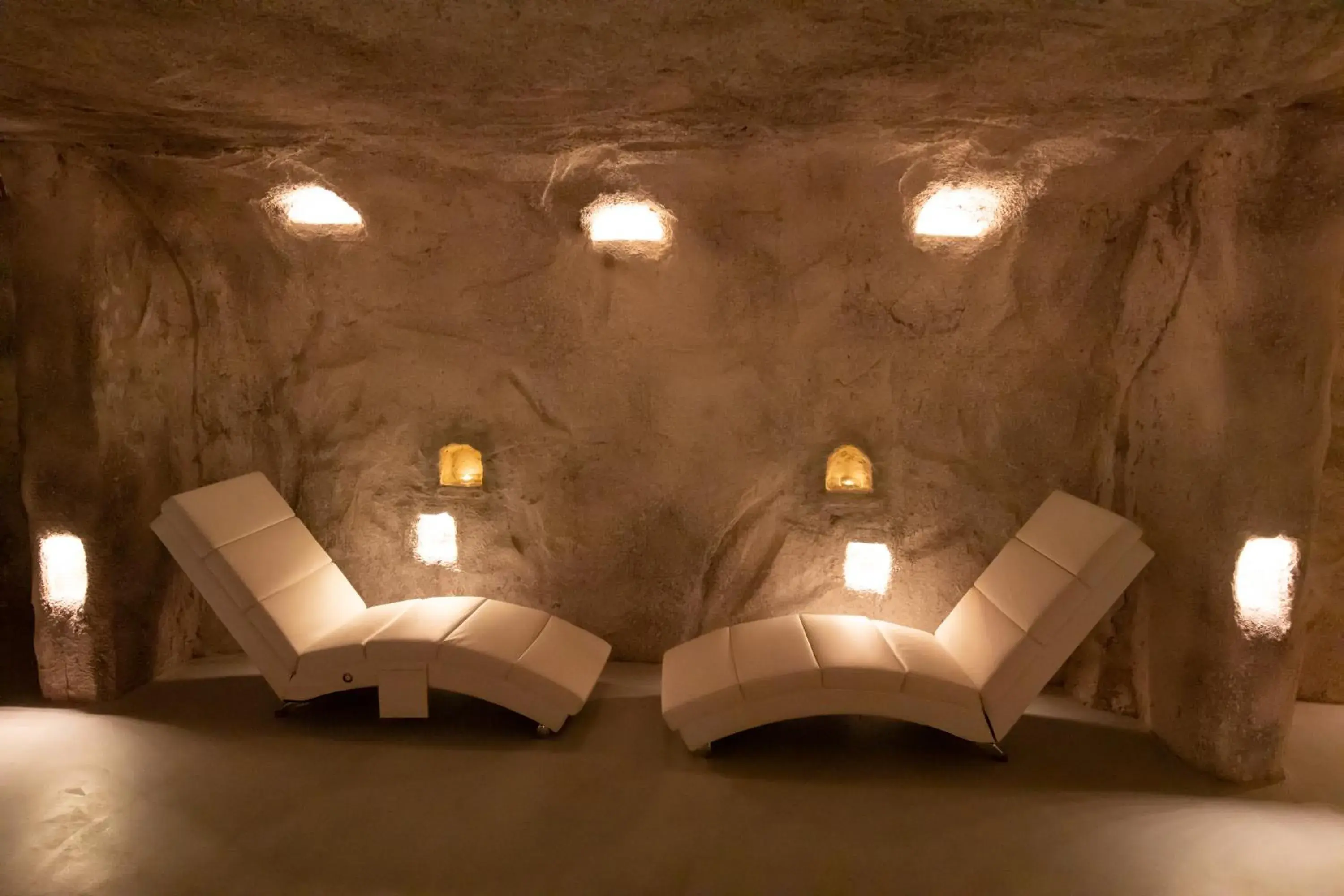 Spa and wellness centre/facilities in Bianco Riccio Suite Hotel Spa and wellness centre/facilities in Bianco Riccio Suite Hotel