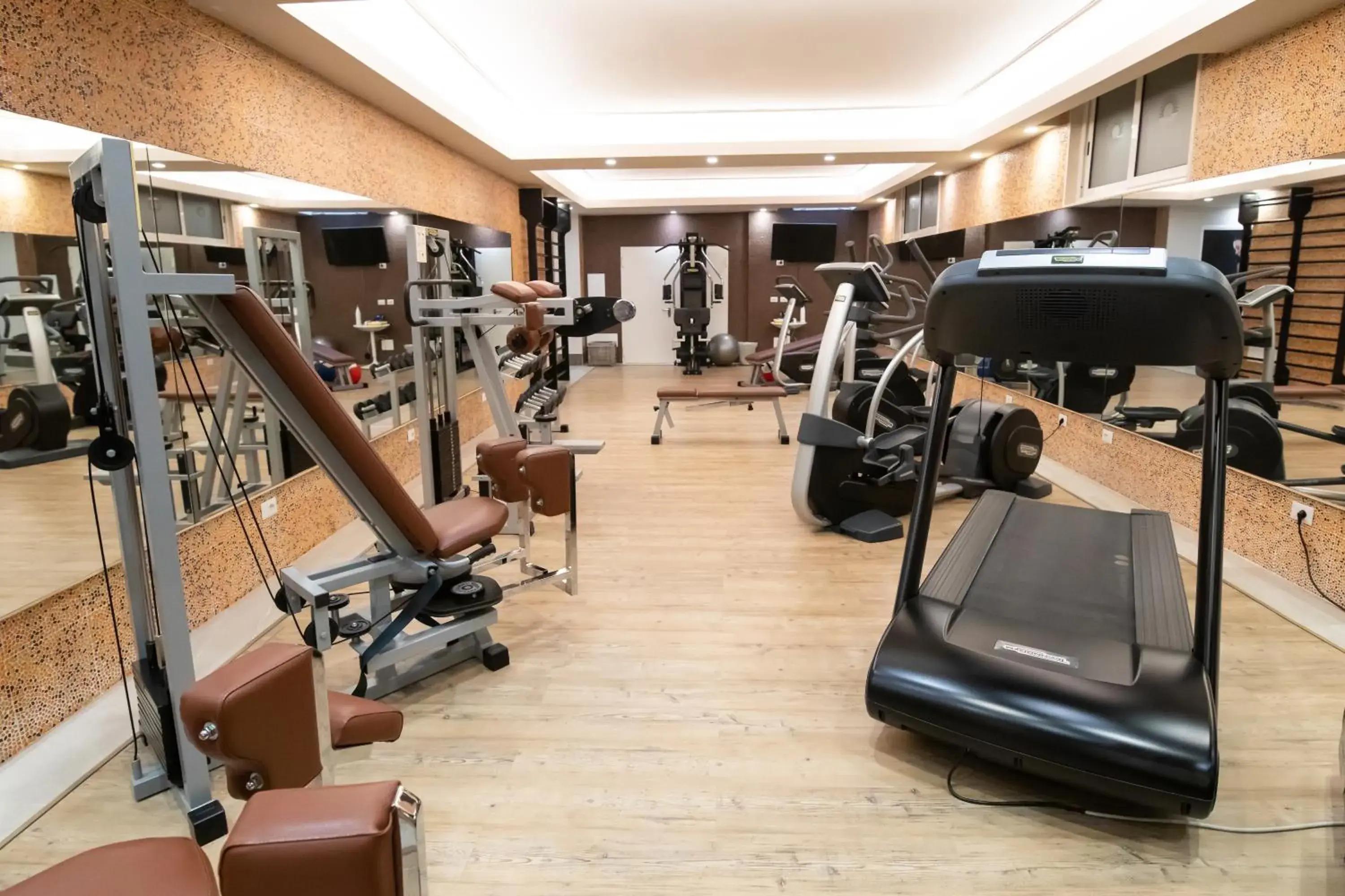 Fitness centre/facilities in Bianco Riccio Suite Hotel Fitness centre/facilities in Bianco Riccio Suite Hotel