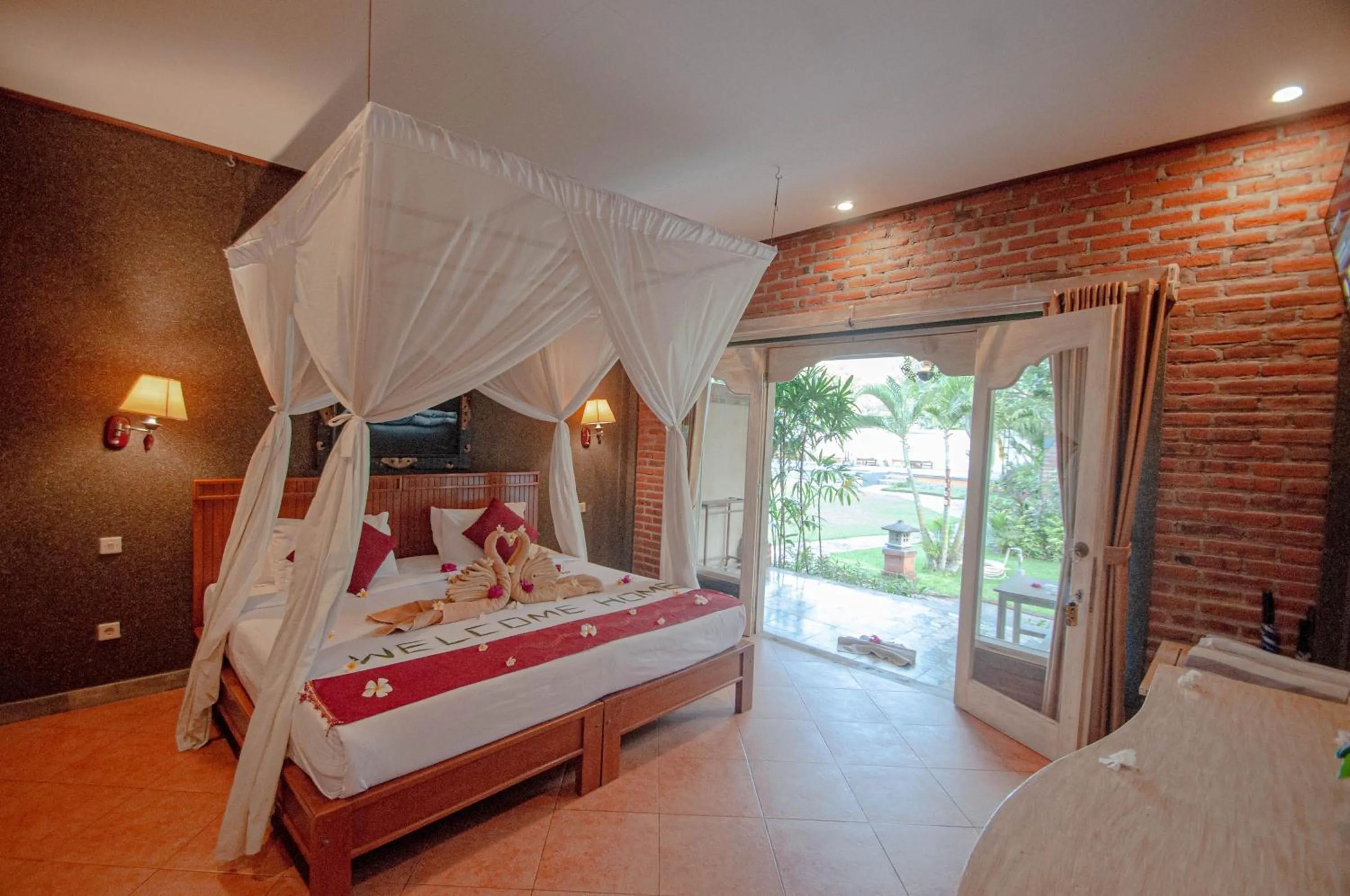 Bedroom, Bed in Kubuku Eco Dive Lodge and Yoga