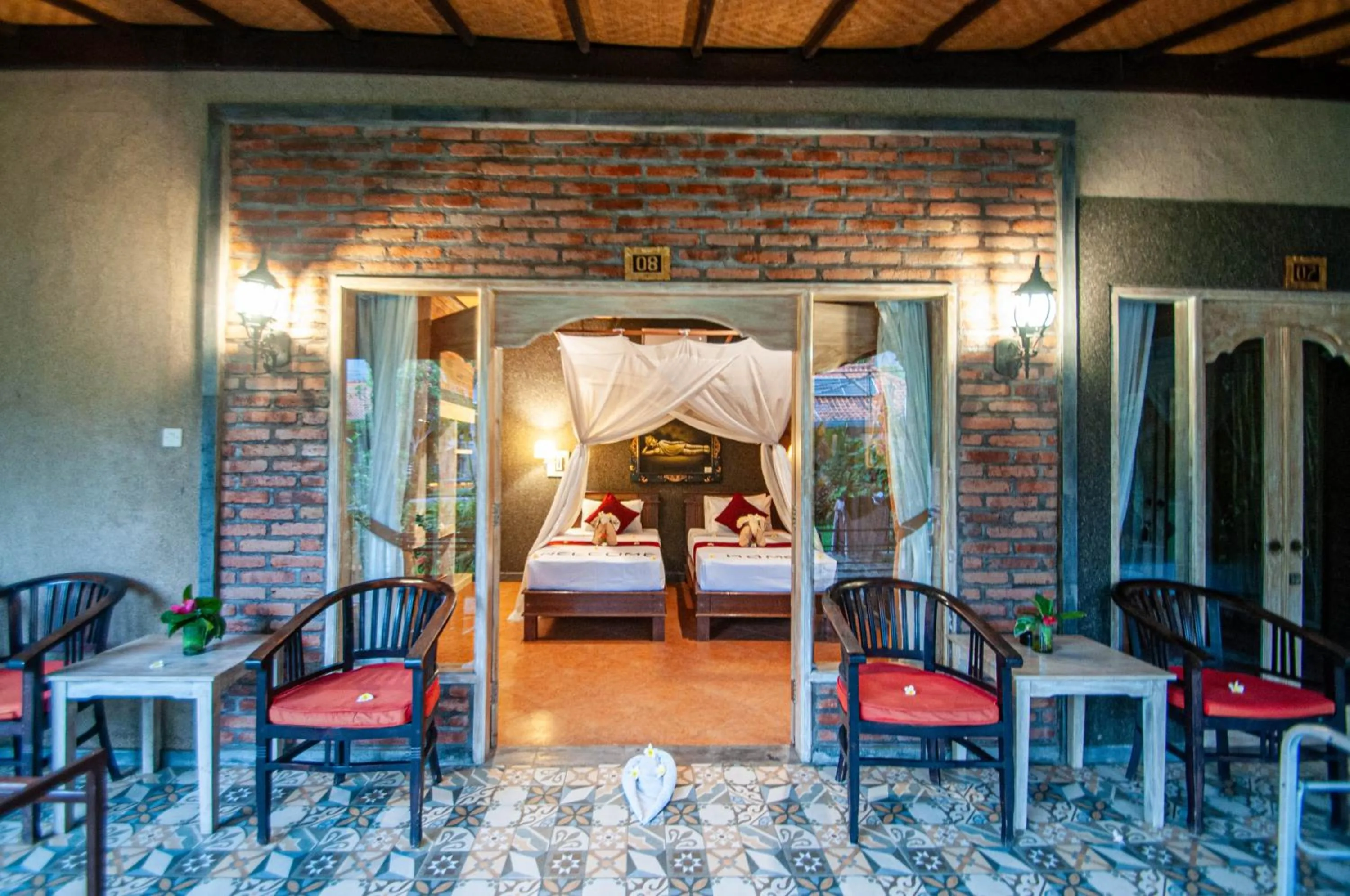Seating area in Kubuku Eco Dive Lodge and Yoga