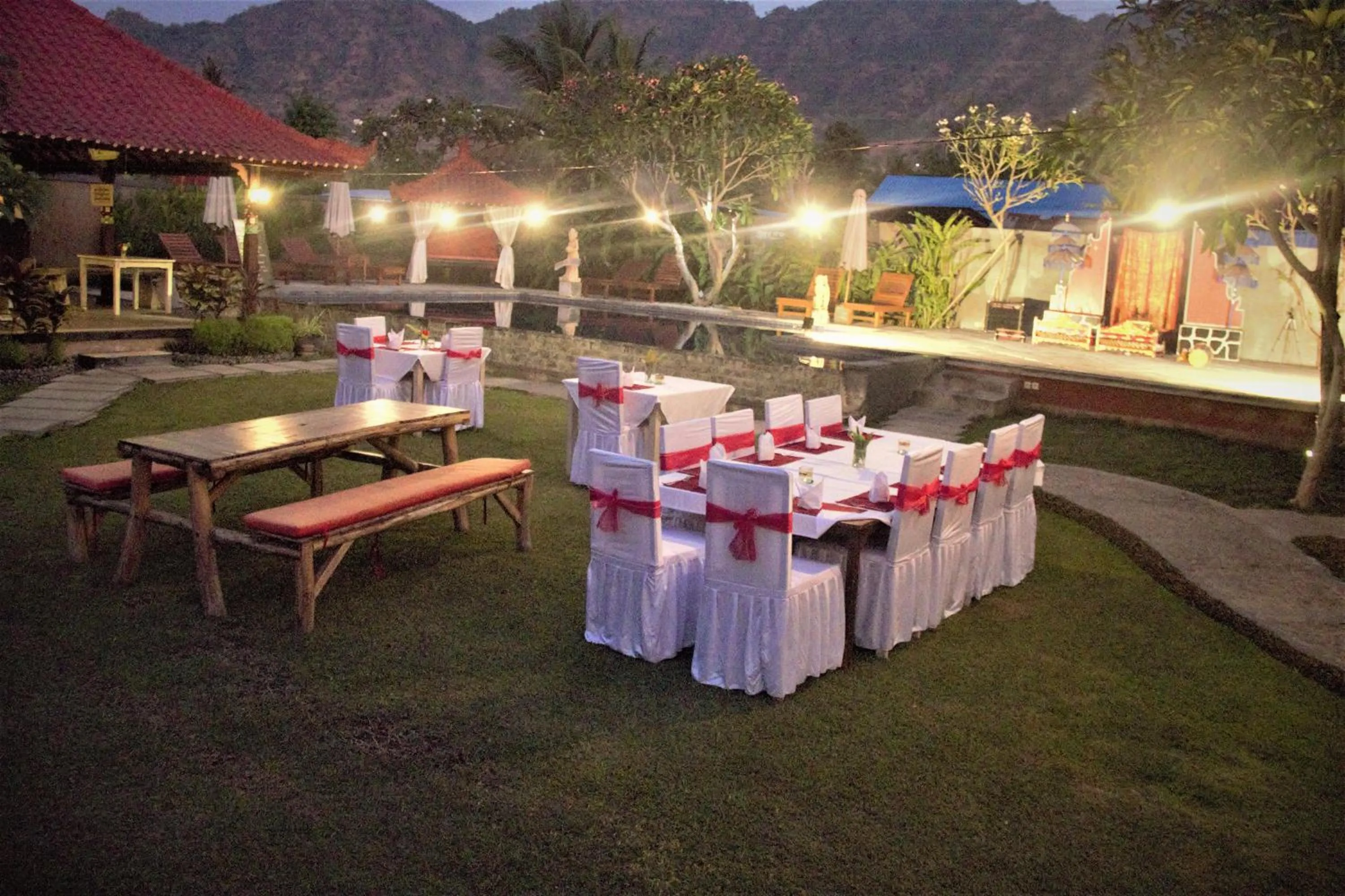 Restaurant/places to eat in Kubuku Eco Dive Lodge and Yoga