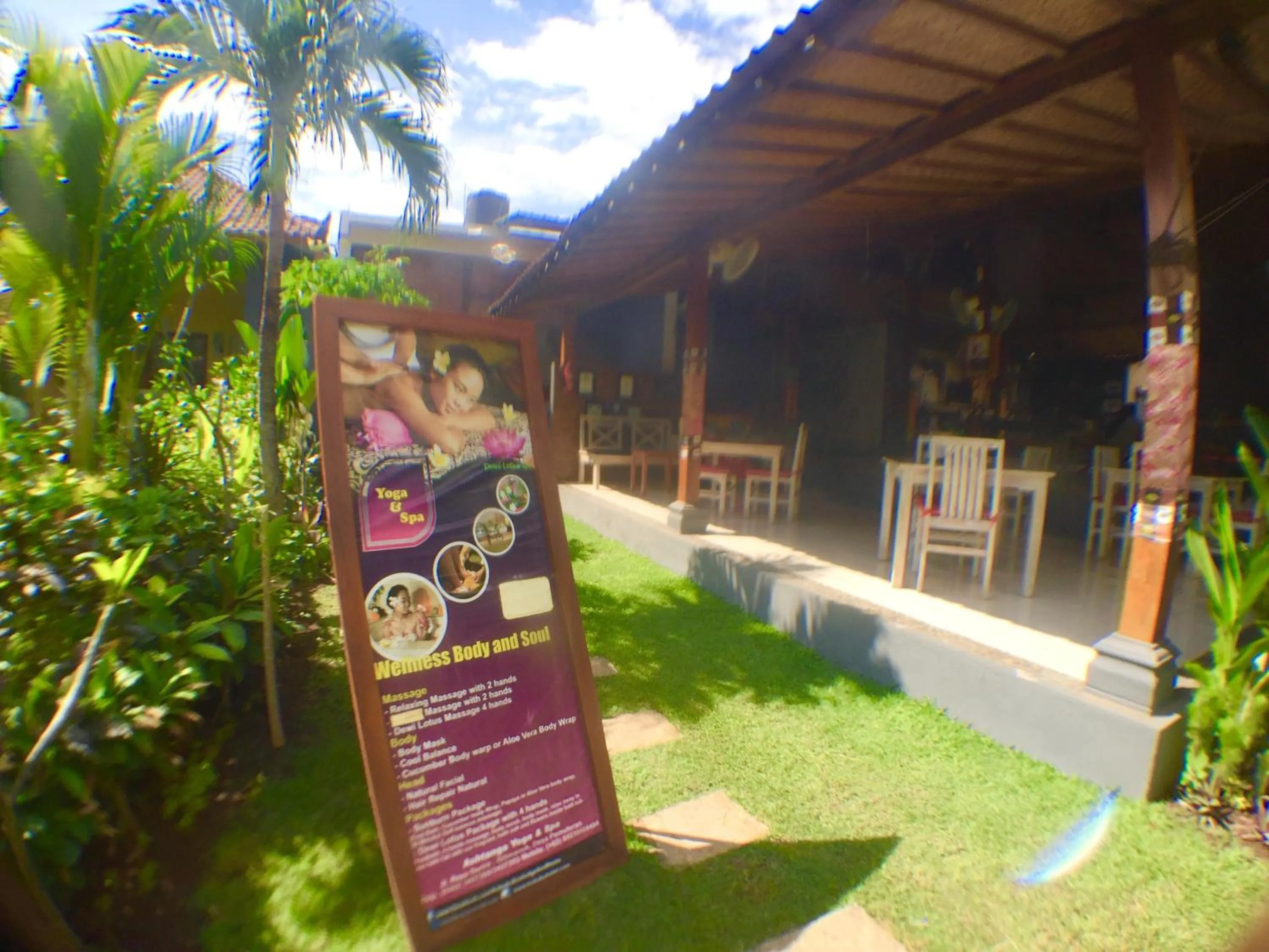 Massage in Kubuku Eco Dive Lodge and Yoga