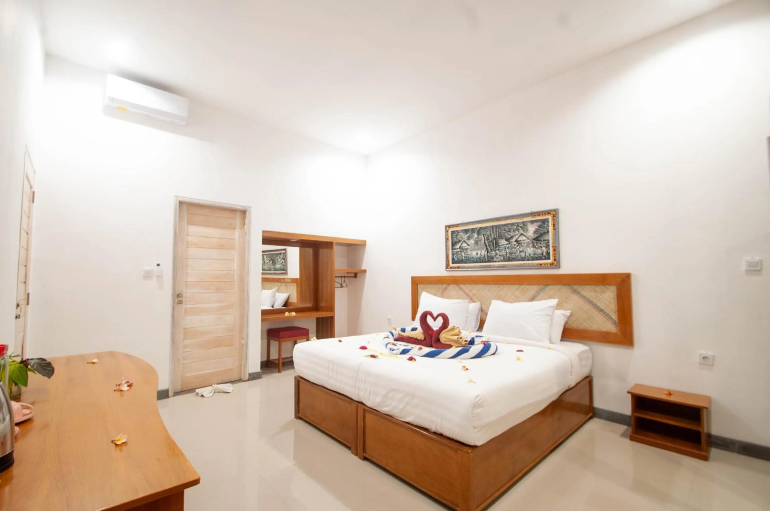 Bedroom, Bed in Kubuku Eco Dive Lodge and Yoga