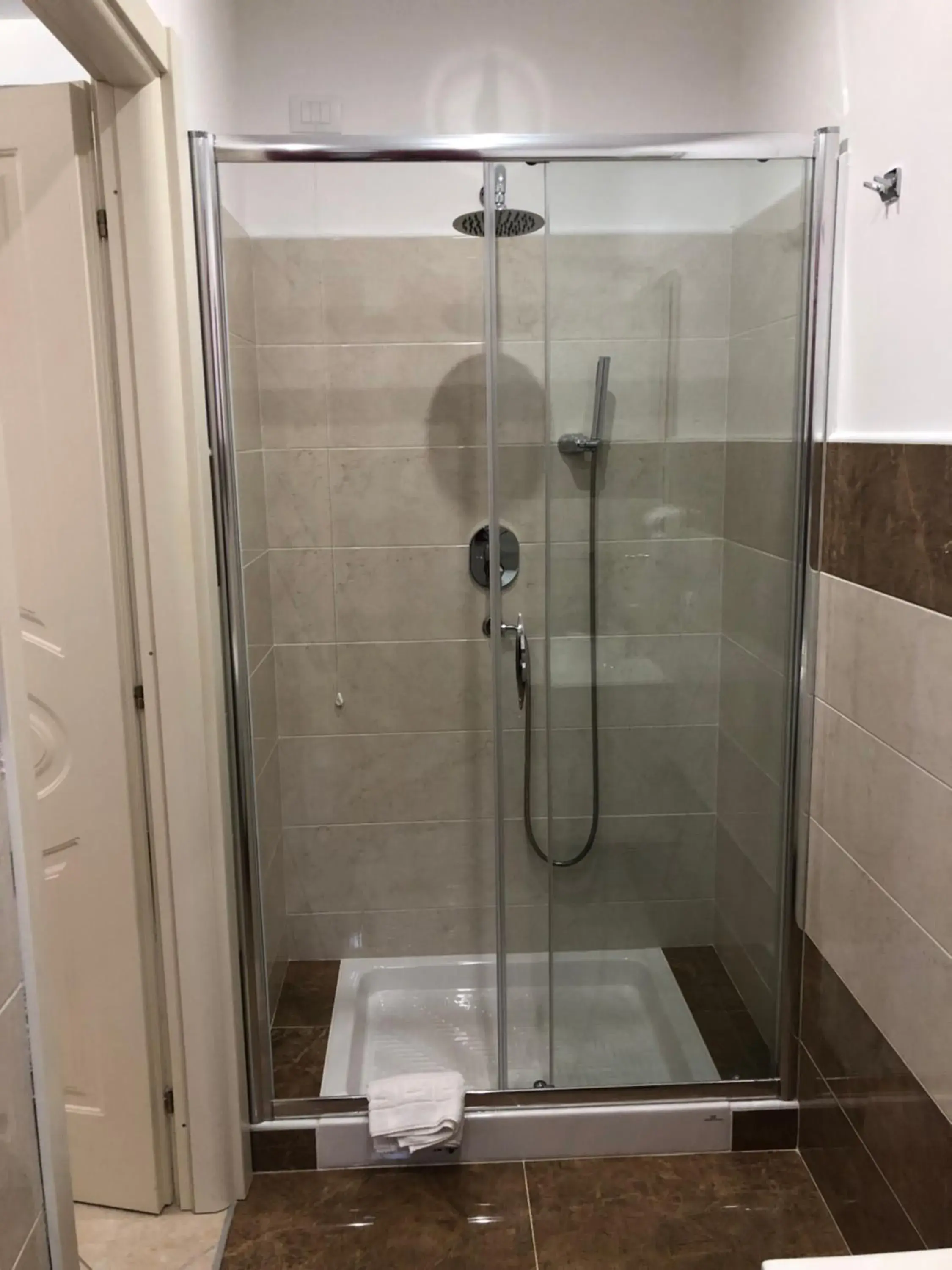 Queen Room - single occupancy in Residenza De luca B&B Queen Room - single occupancy in Residenza De luca B&B