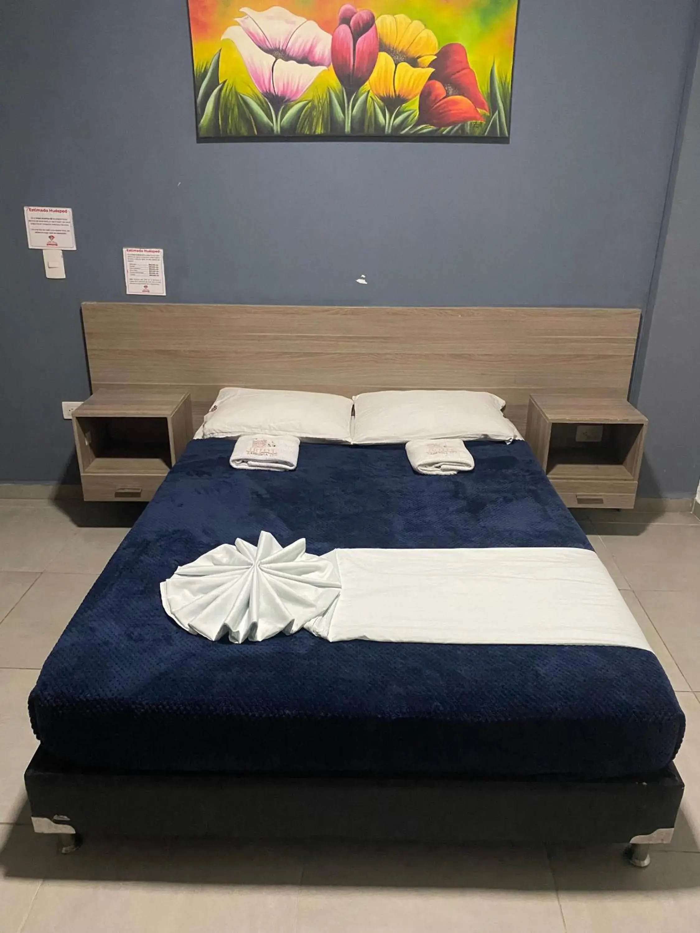 Double Room - single occupancy in Hotel America 52 Double Room - single occupancy in Hotel America 52