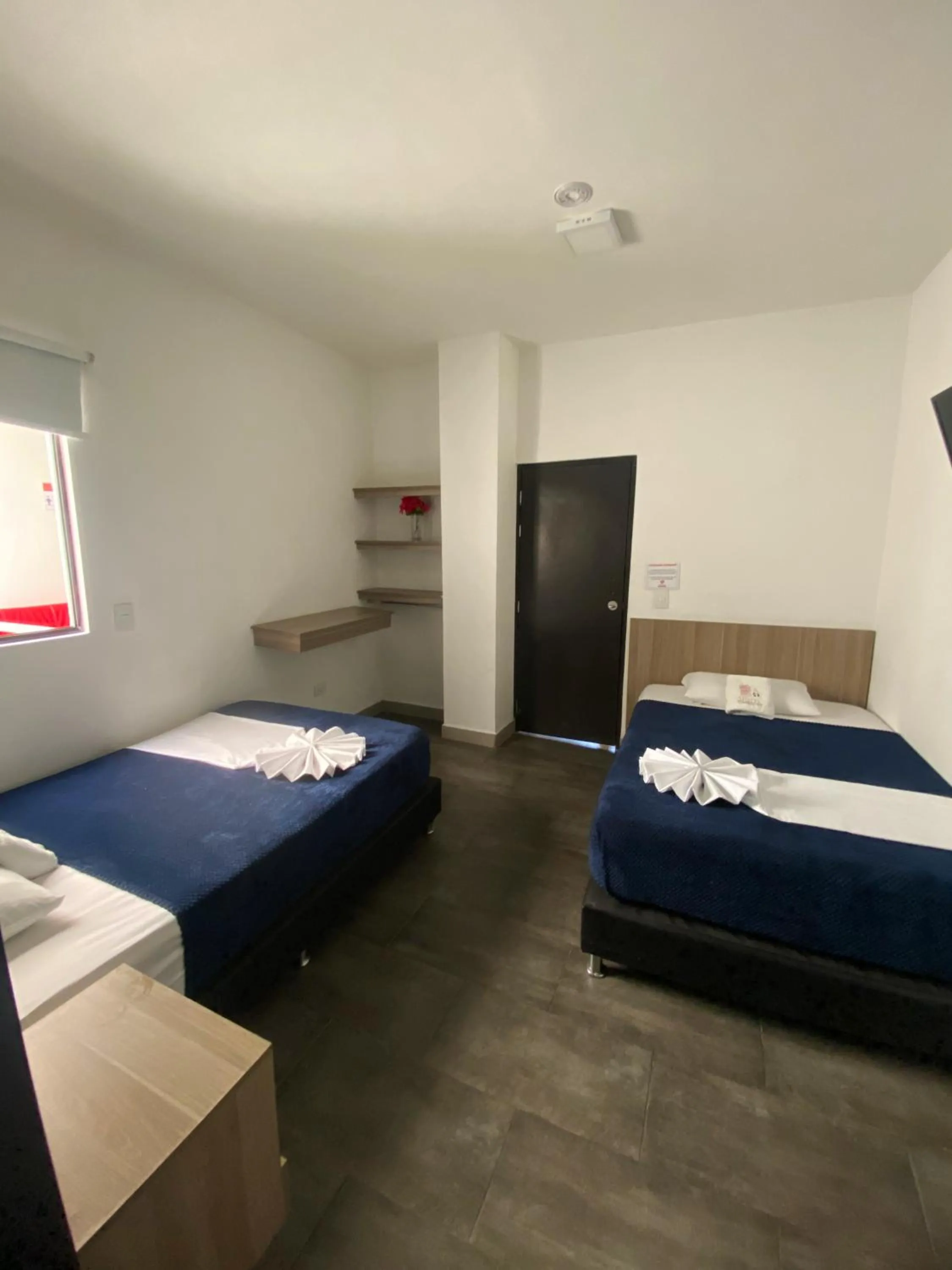 Twin Room in Hotel America 52