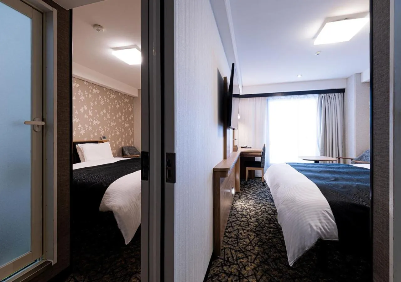 Photo of the whole room, Bed in APA Hotel Kyoto Gion Excellent