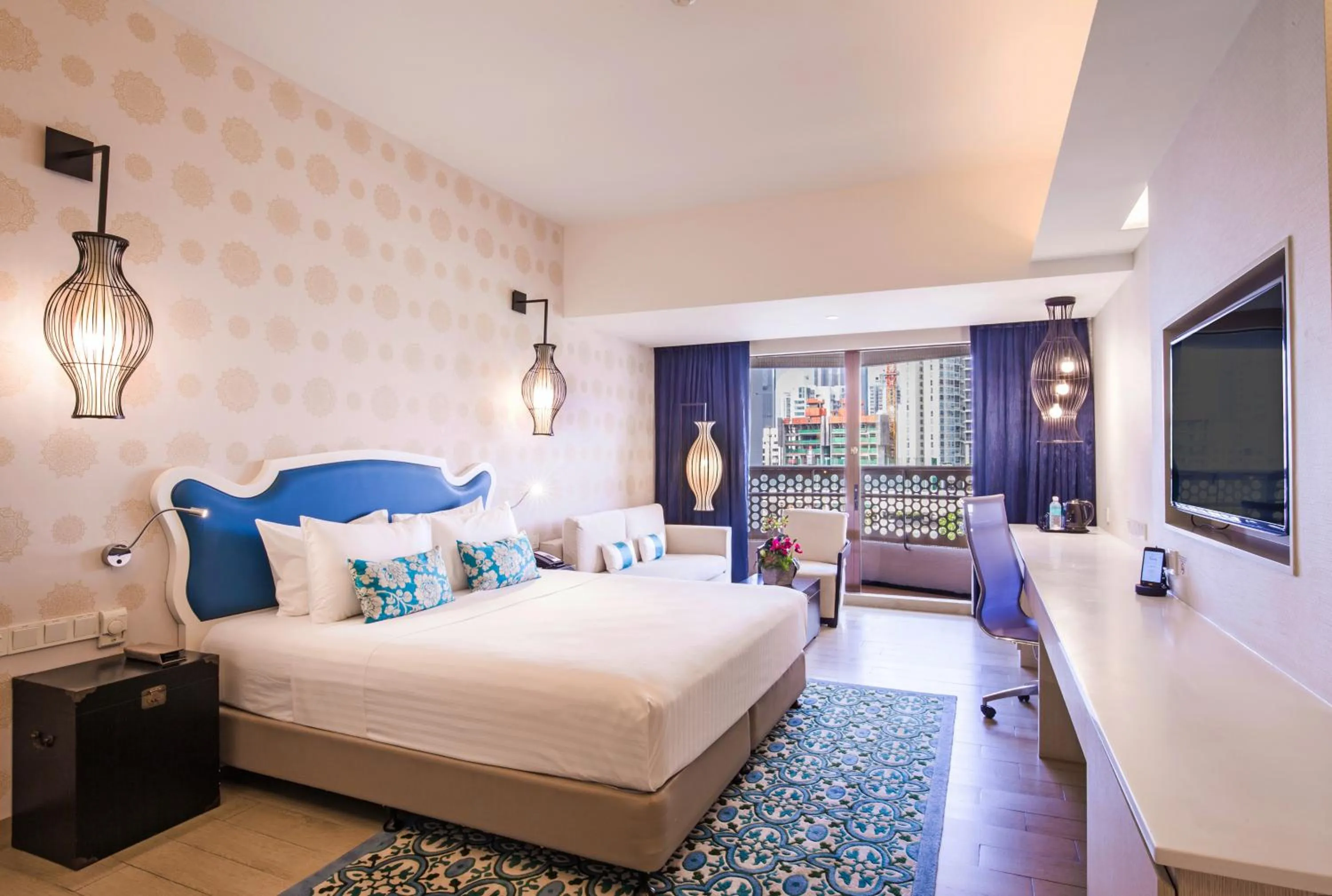 Bedroom, Bed in Village Hotel Katong by Far East Hospitality