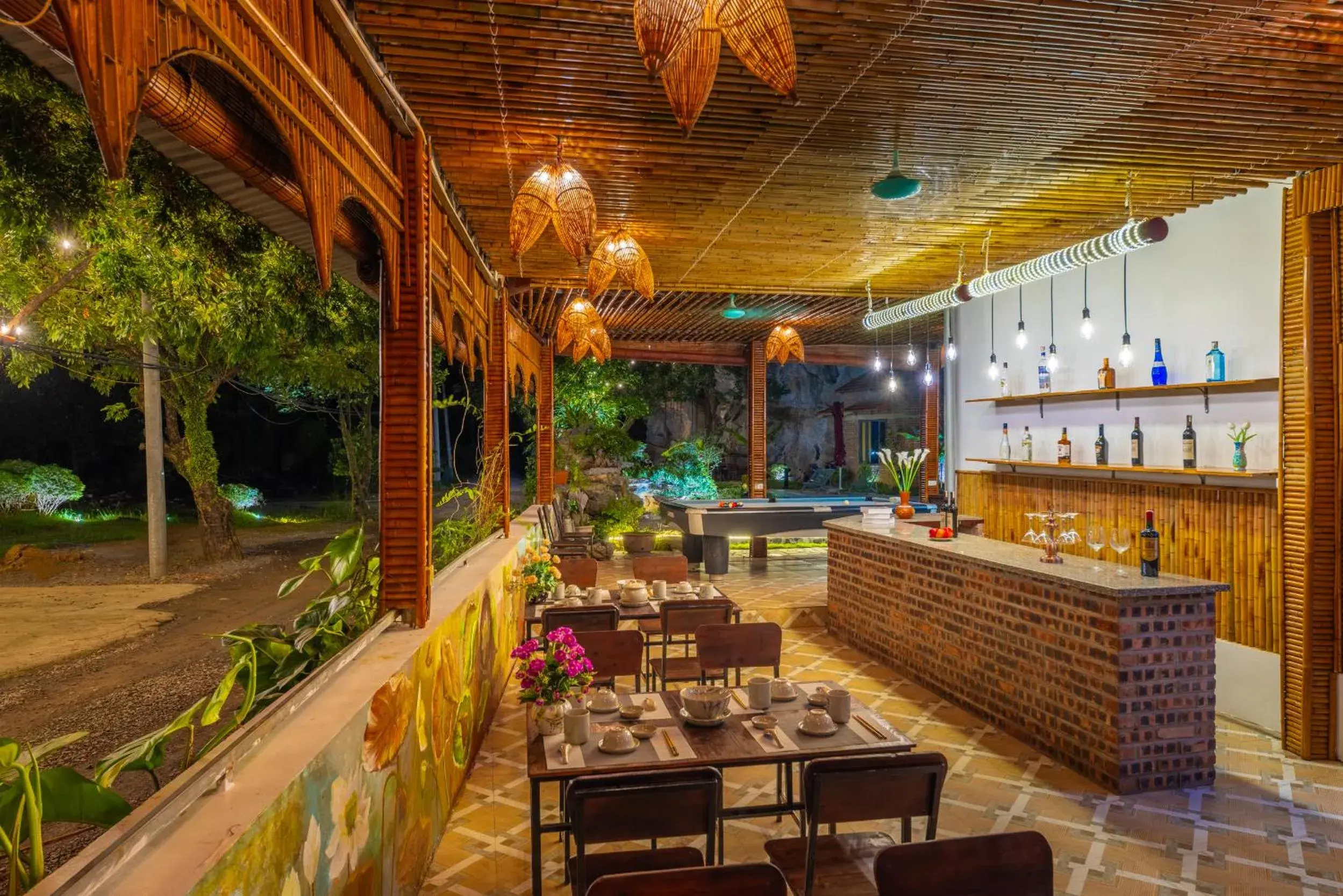 Restaurant/places to eat in Trang An Spring Garden Homestay Restaurant/places to eat in Trang An Spring Garden Homestay