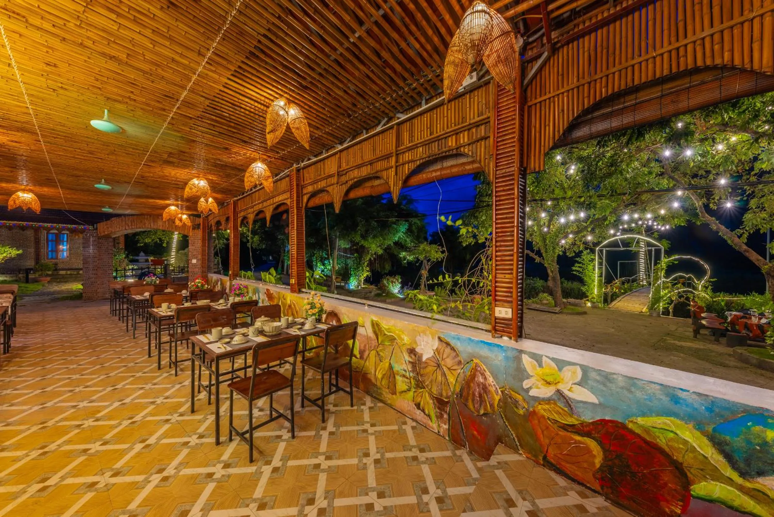 Restaurant/places to eat in Trang An Spring Garden Homestay