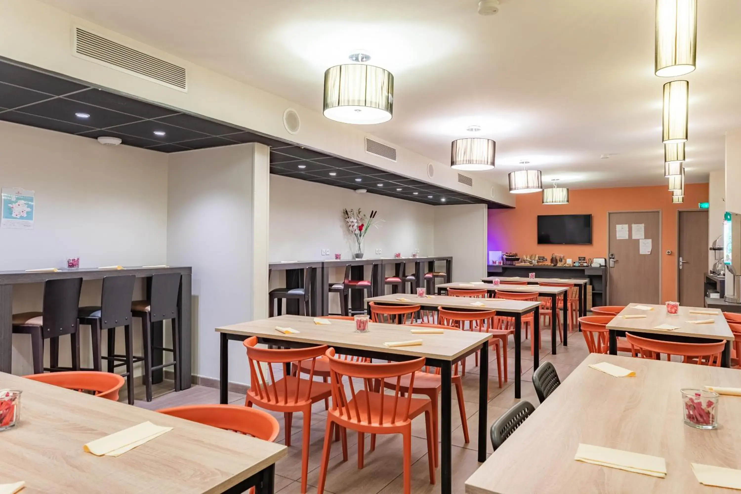 Breakfast in Appart'City Confort Marseille Centre Prado Vélodrome Breakfast in Appart'City Confort Marseille Centre Prado Vélodrome