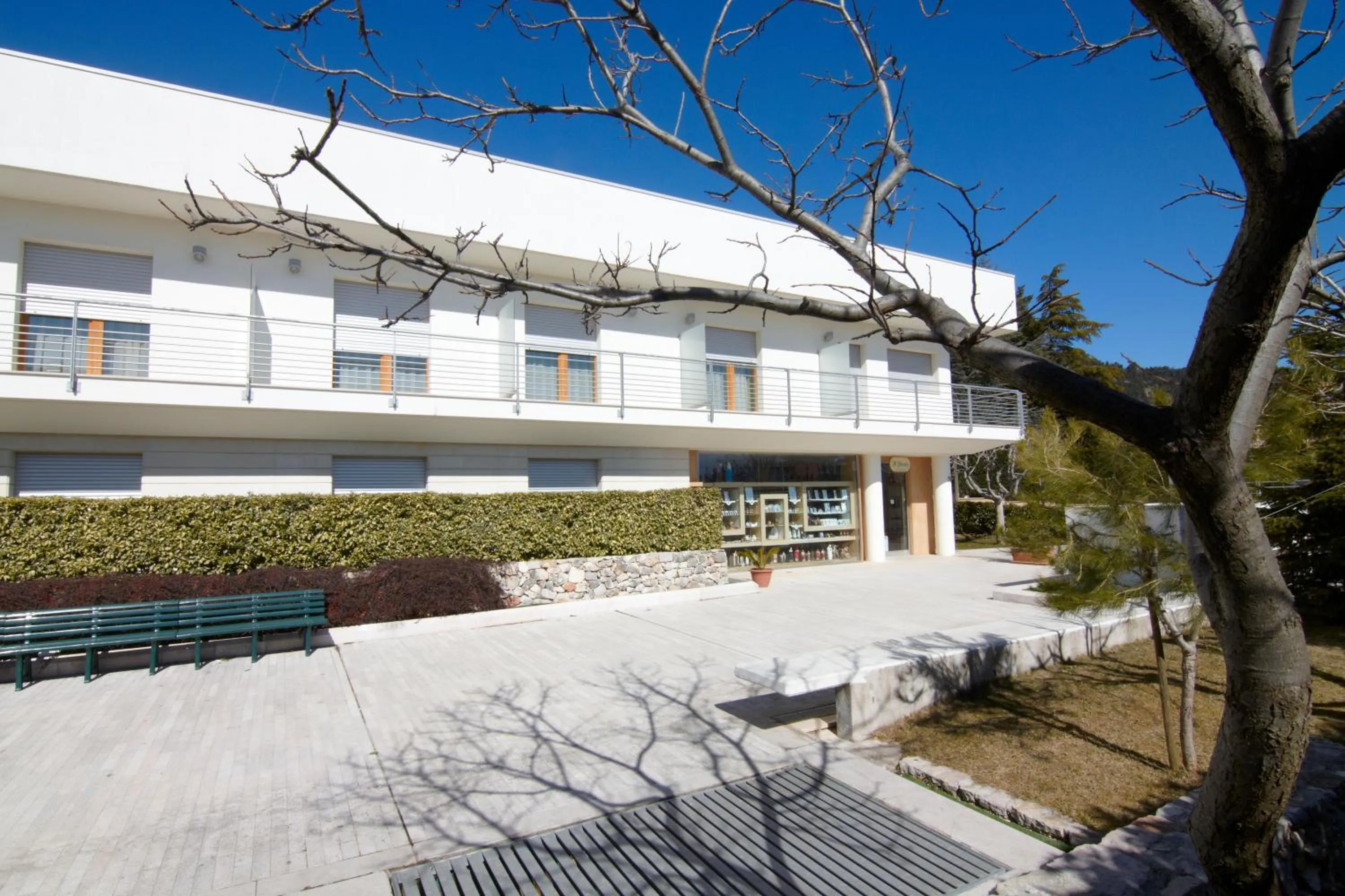 Property building in Hotel Villa San Pietro