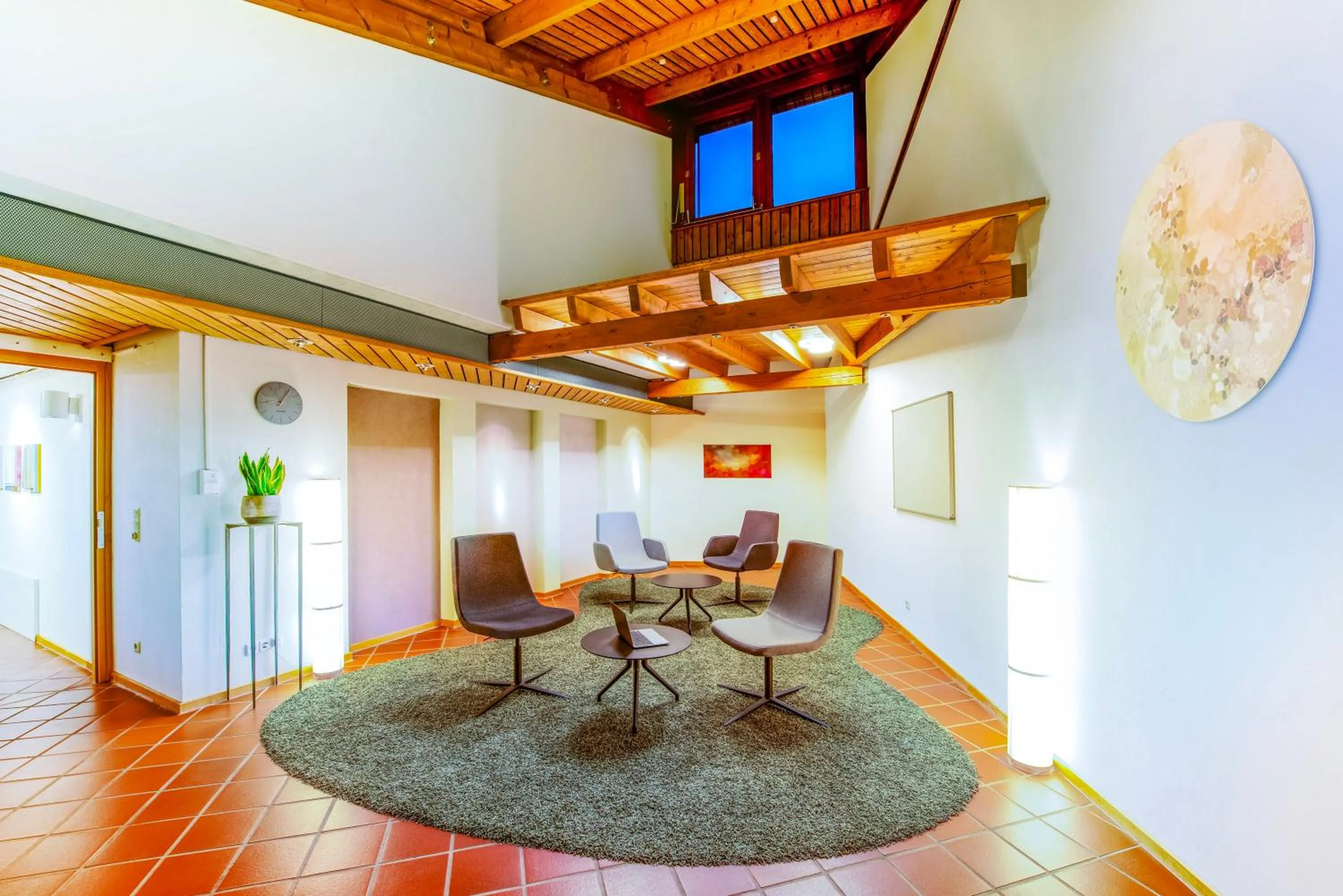 Business facilities in Hohenwart Forum