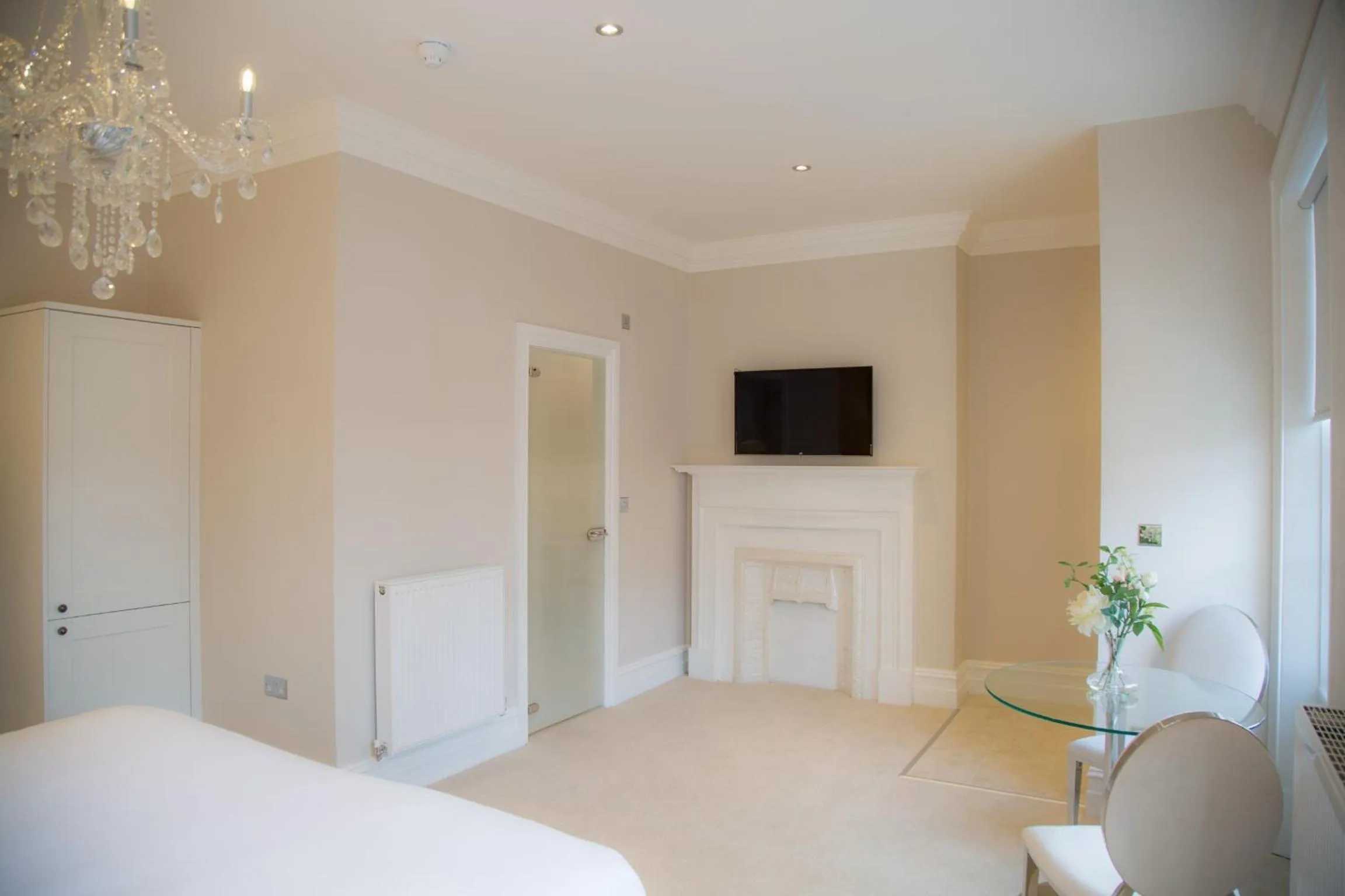 Living room, Bed in Winckley Stays