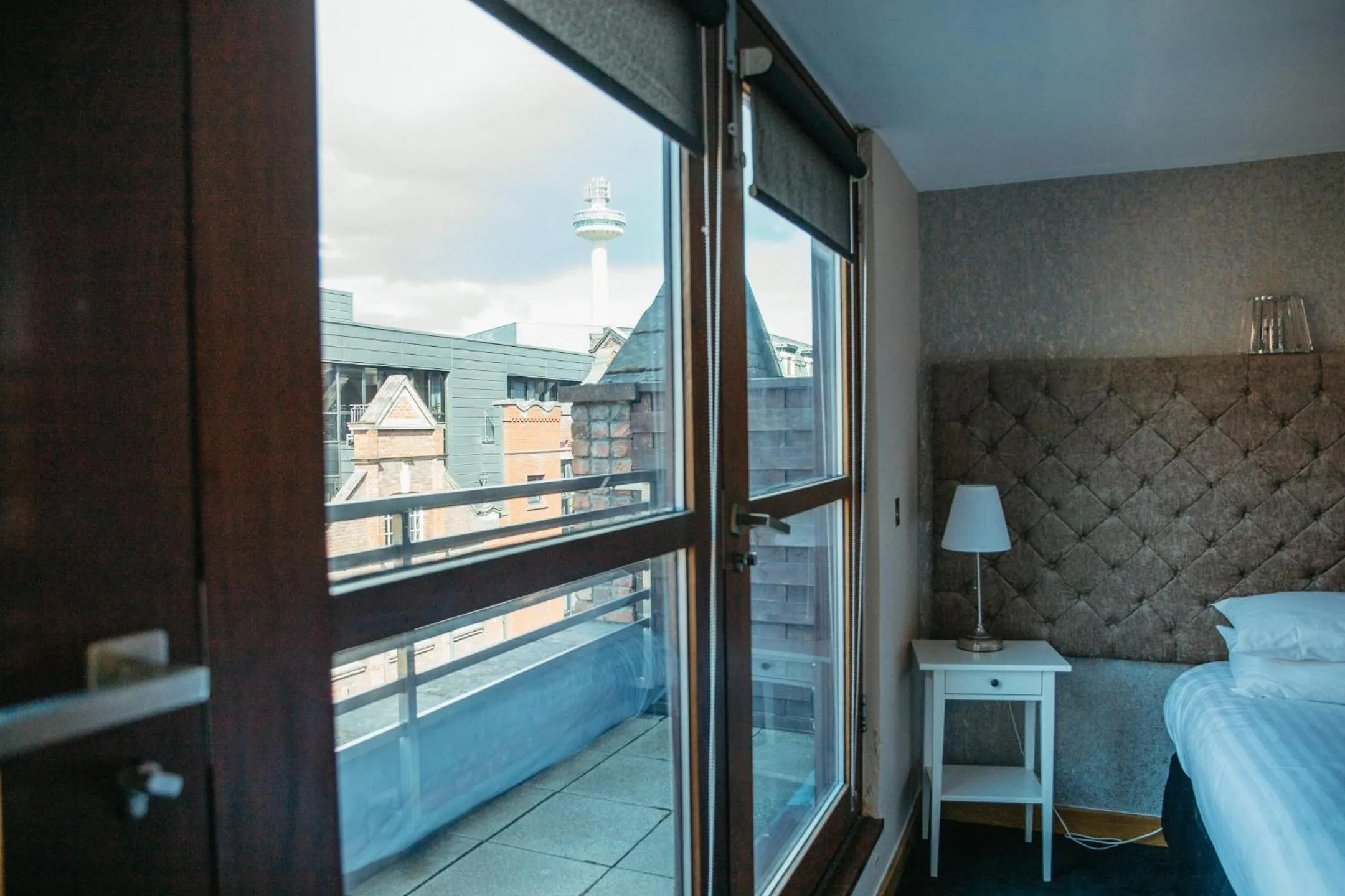 View (from property/room), Bed in Posh Pads - Liverpool 1 - Apart-Hotel
