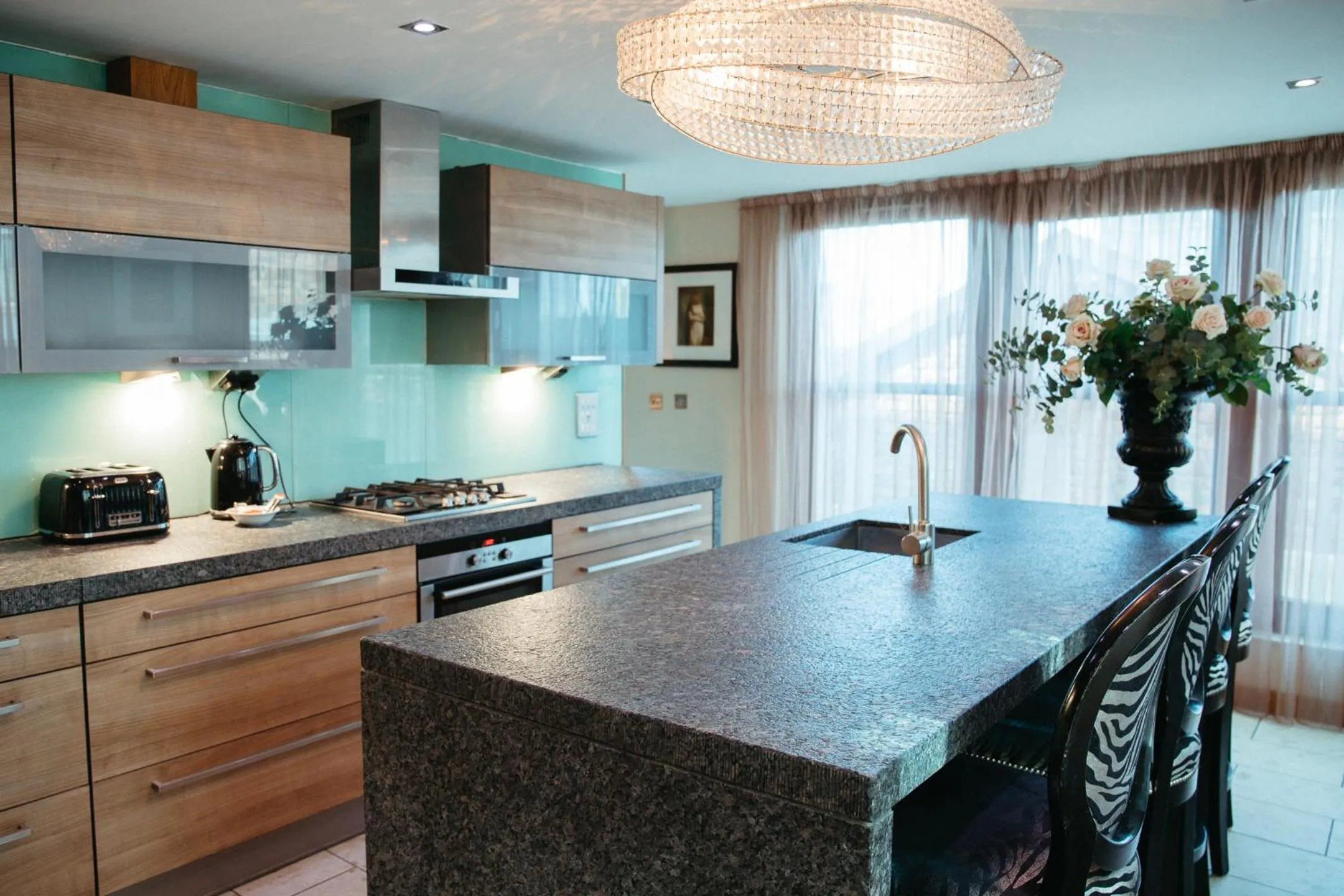 Kitchen or kitchenette in Posh Pads - Liverpool 1 - Apart-Hotel