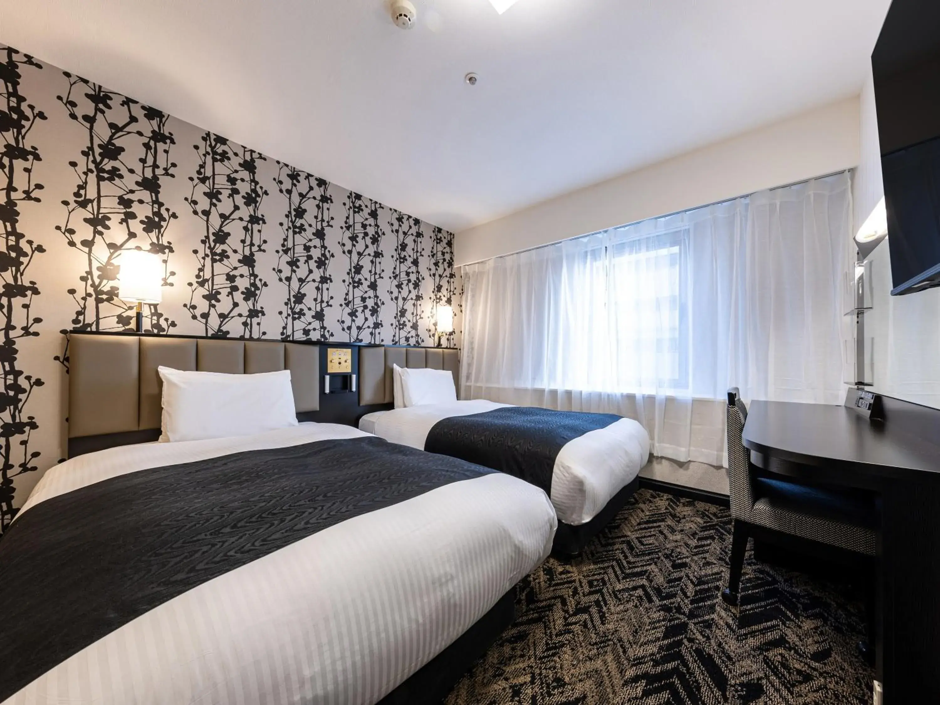 Twin Room - single occupancy - Smoking in APA Hotel Himeji Ekikita Twin Room - single occupancy - Smoking in APA Hotel Himeji Ekikita