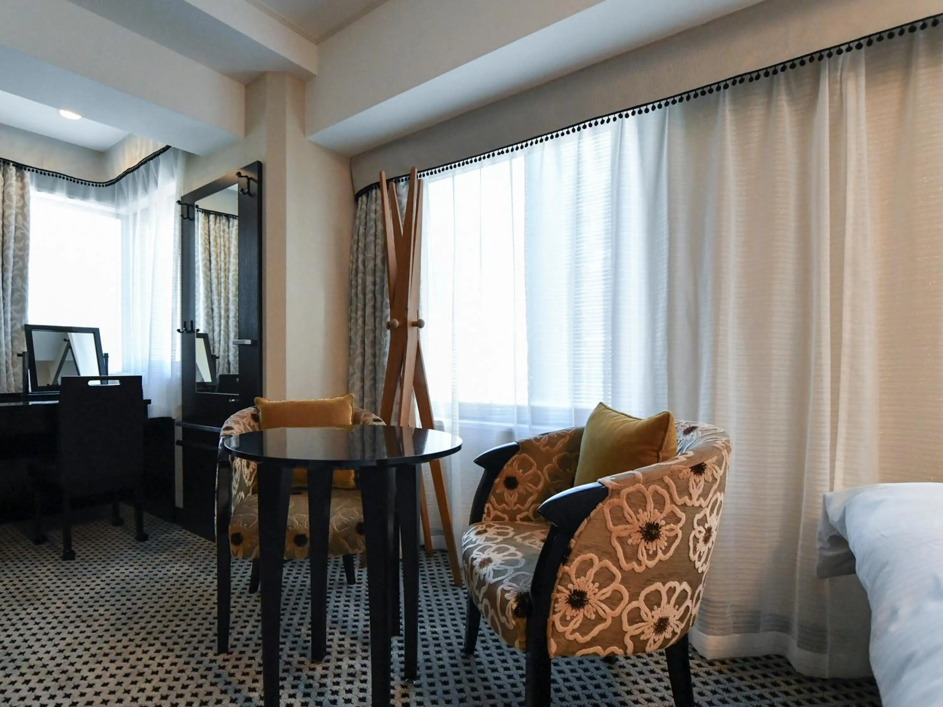 Photo of the whole room in APA Hotel Shimbashi Onarimon