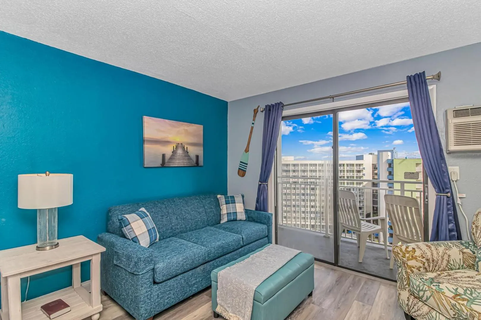 Bed in Sea Mist 51408