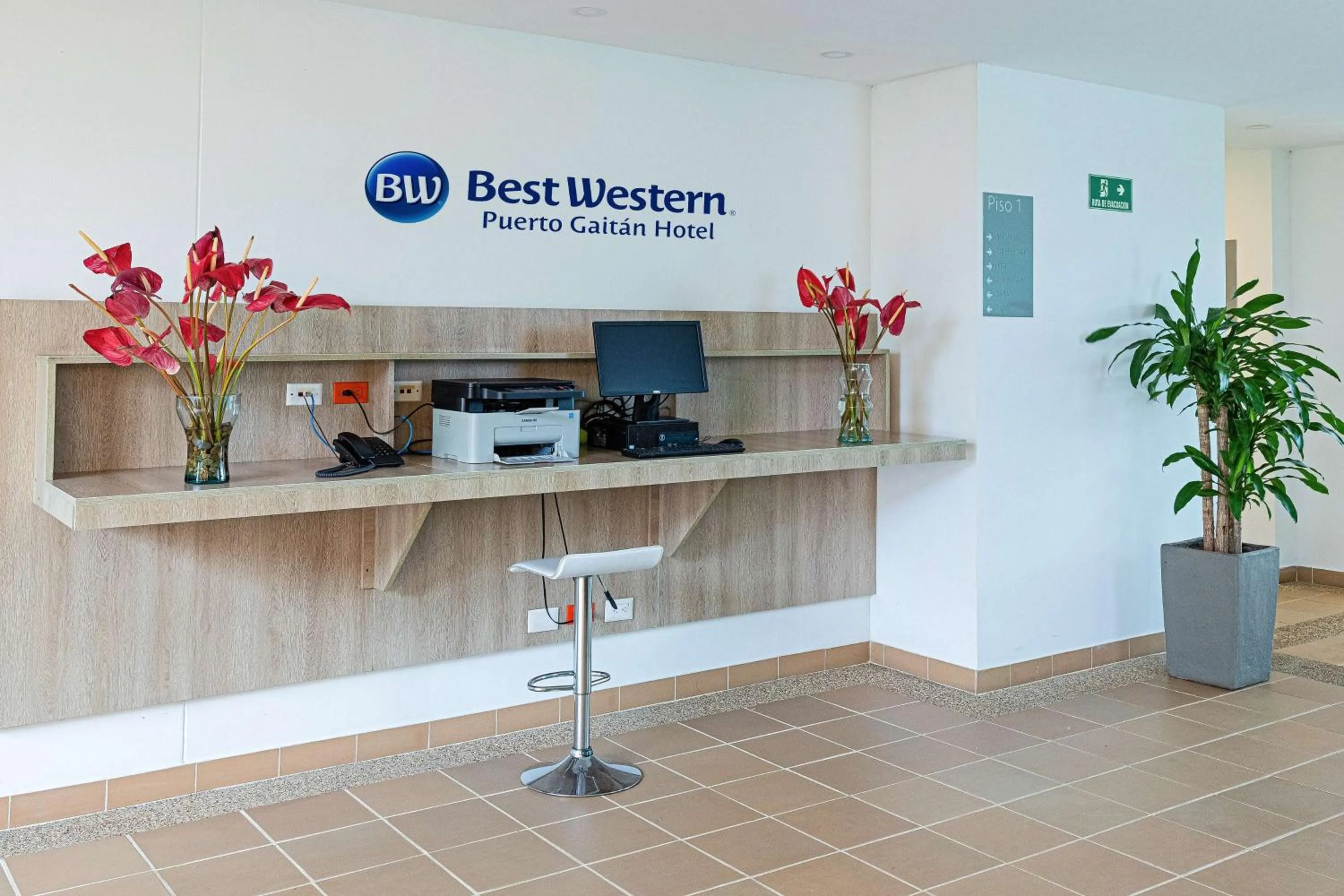 Business facilities in Best Western Puerto Gaitan