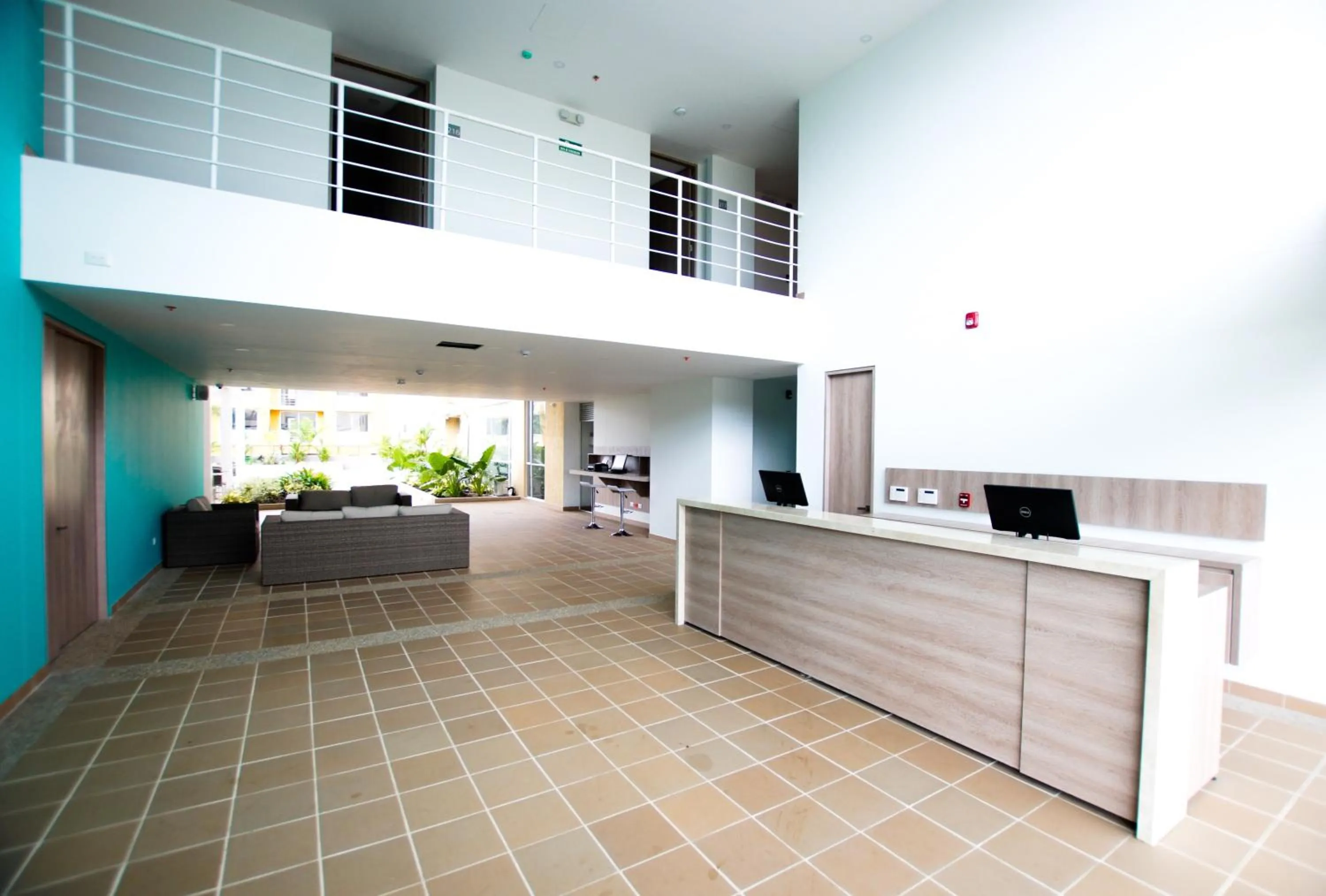 Lobby or reception in Best Western Puerto Gaitan