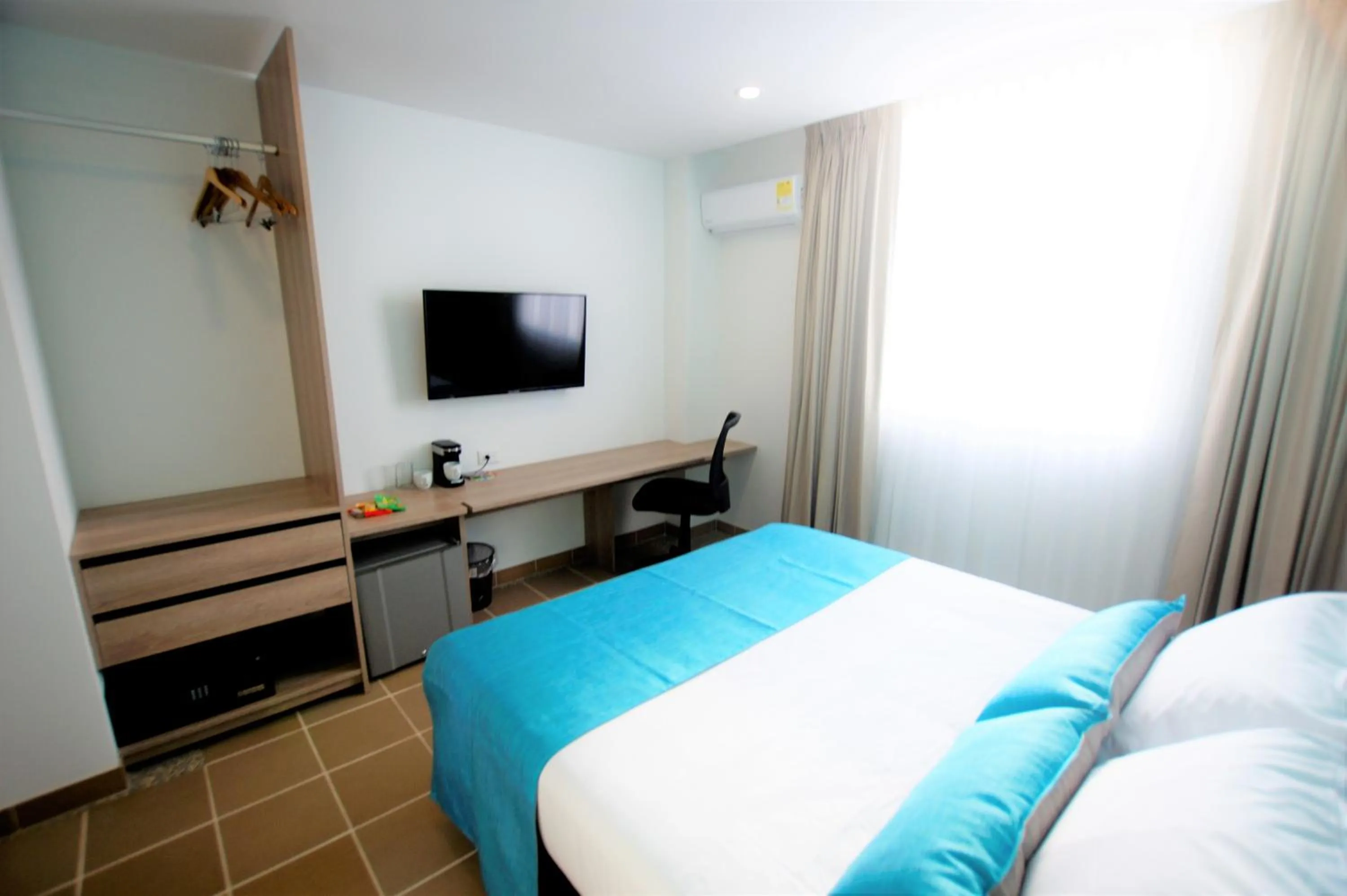 Bed in Best Western Puerto Gaitan