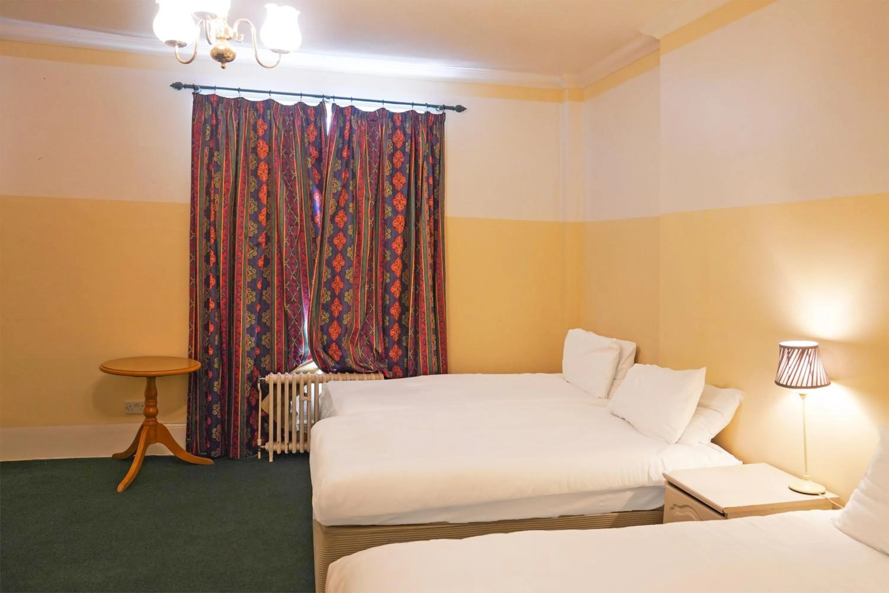 Bedroom, Bed in OYO Langford Hotel, Brighton & Hove