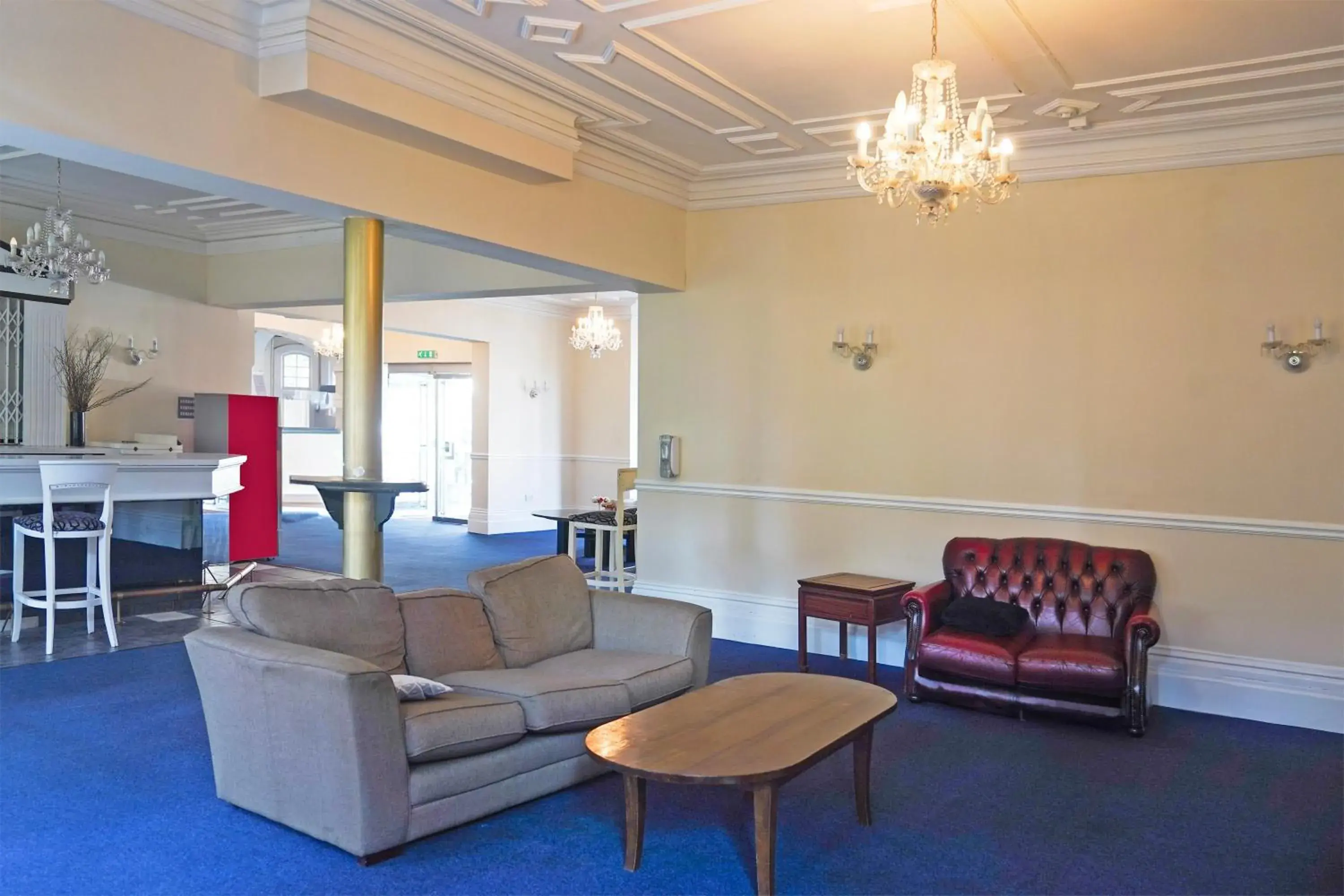 Lobby or reception in OYO Langford Hotel, Brighton & Hove Lobby or reception in OYO Langford Hotel, Brighton & Hove