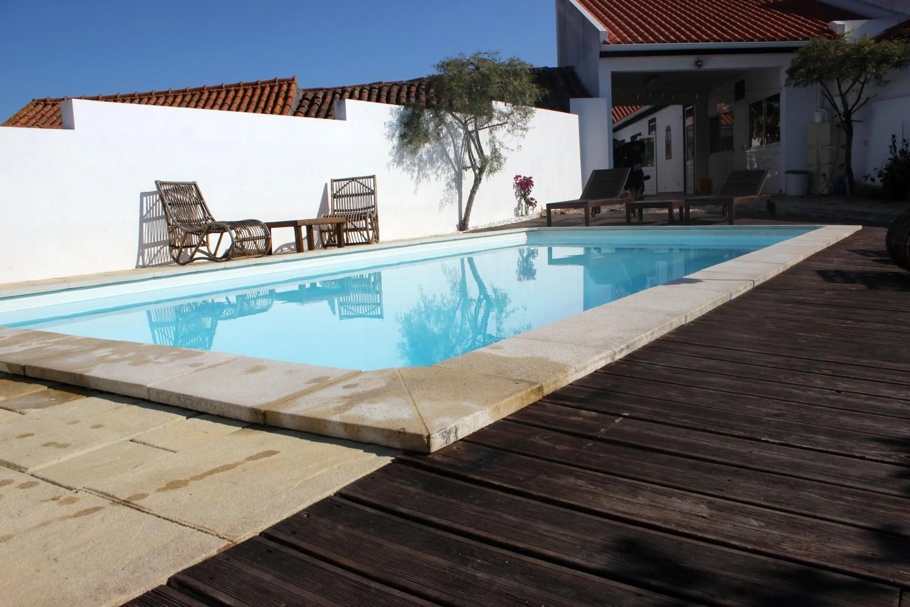 Swimming pool in Tir Na Nog