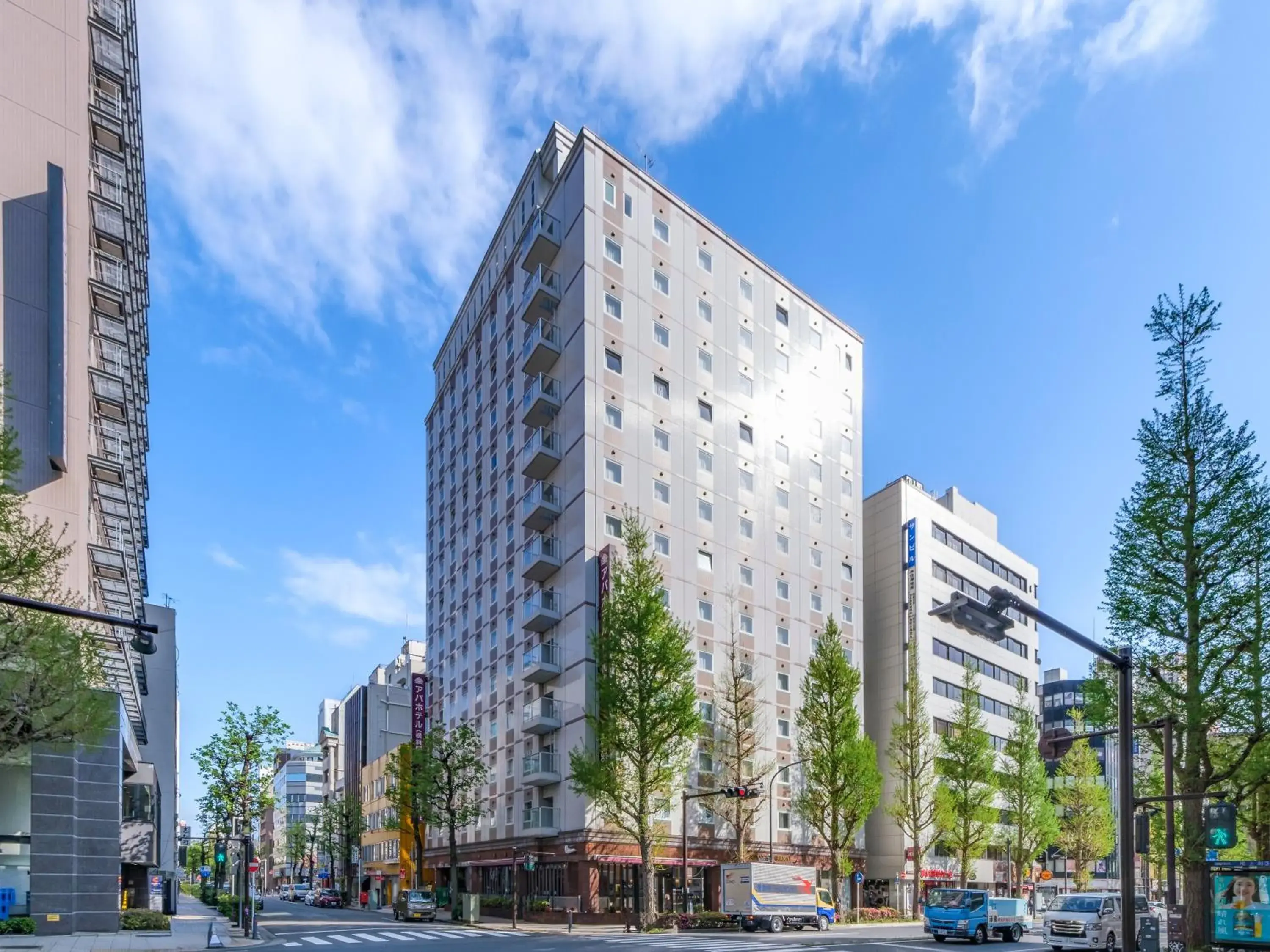 Property building in APA Hotel Yokohama Kannai Property building in APA Hotel Yokohama Kannai