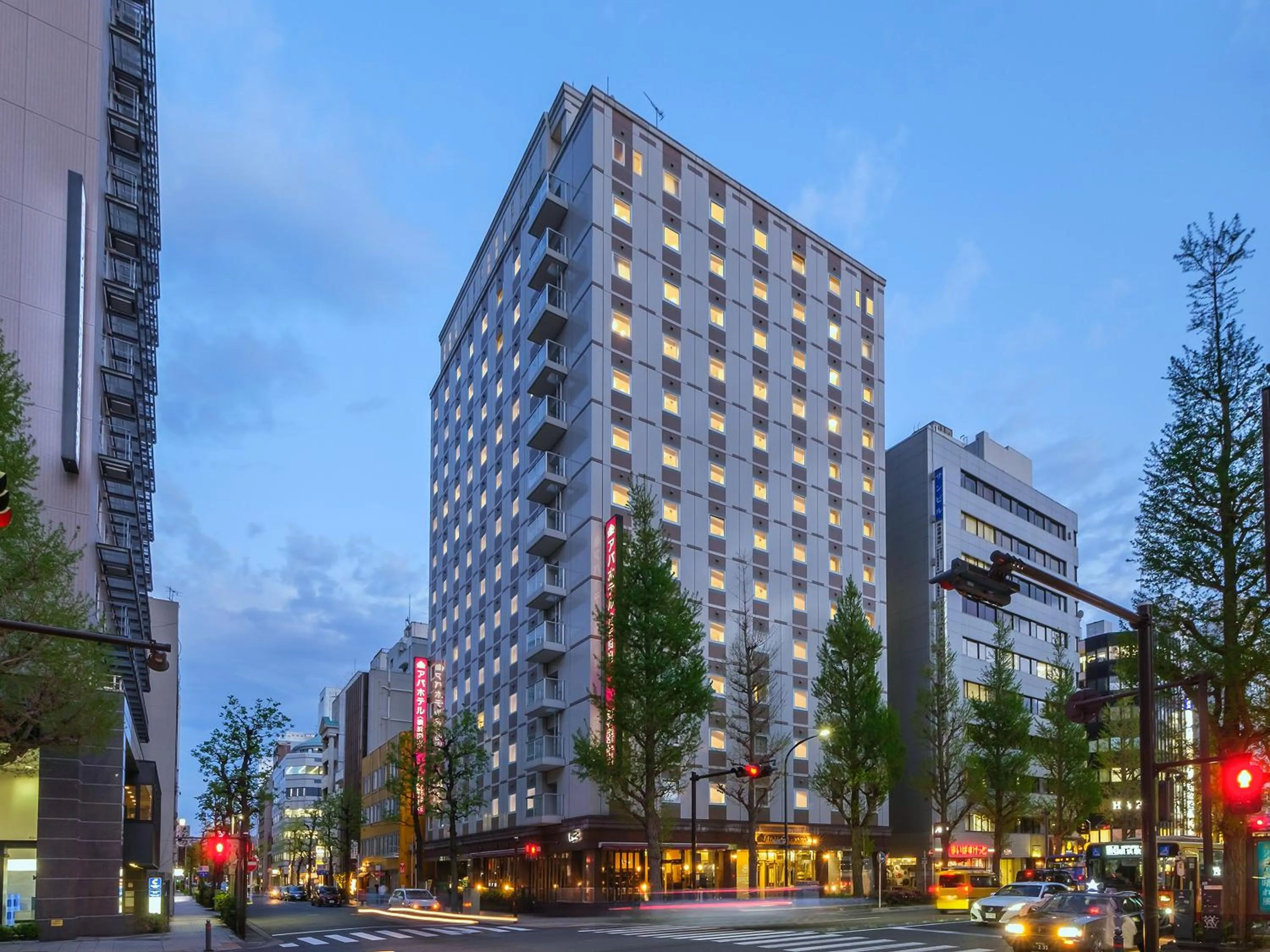 Property building in APA Hotel Yokohama Kannai