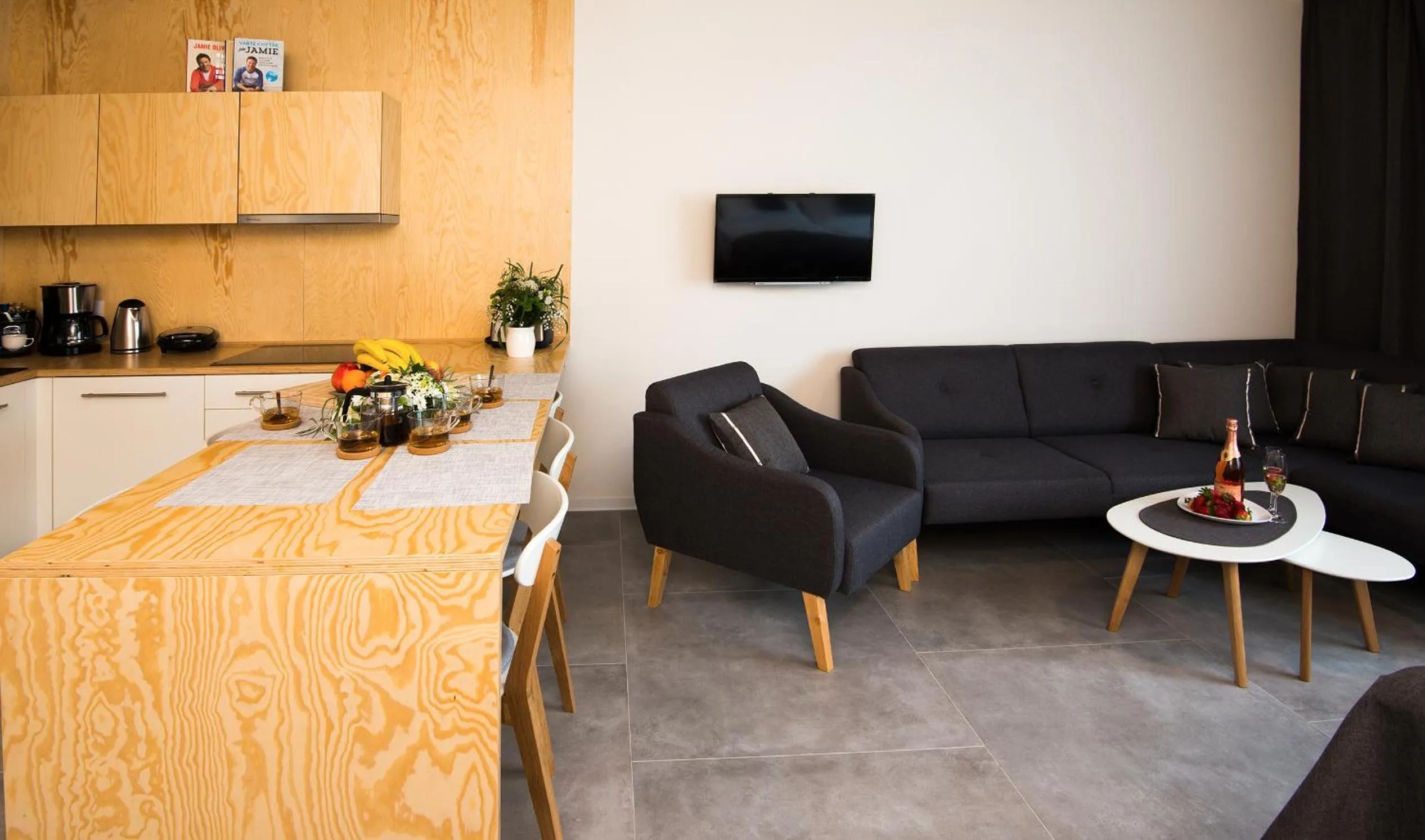 TV and multimedia in Residence Trafick