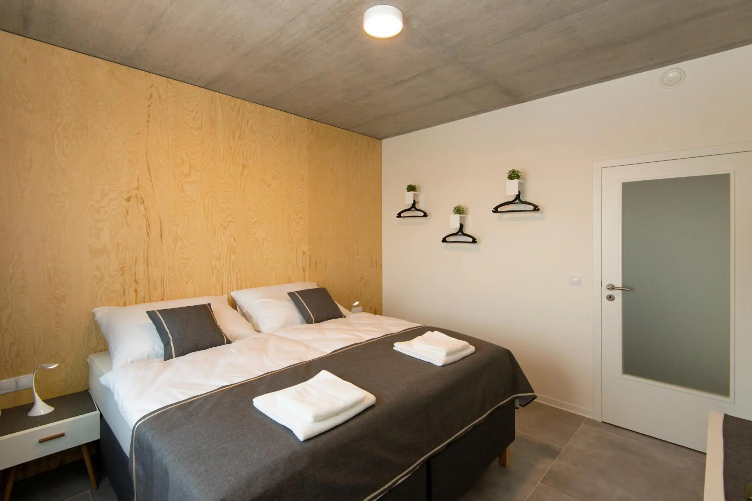 Bed in Residence Trafick Bed in Residence Trafick